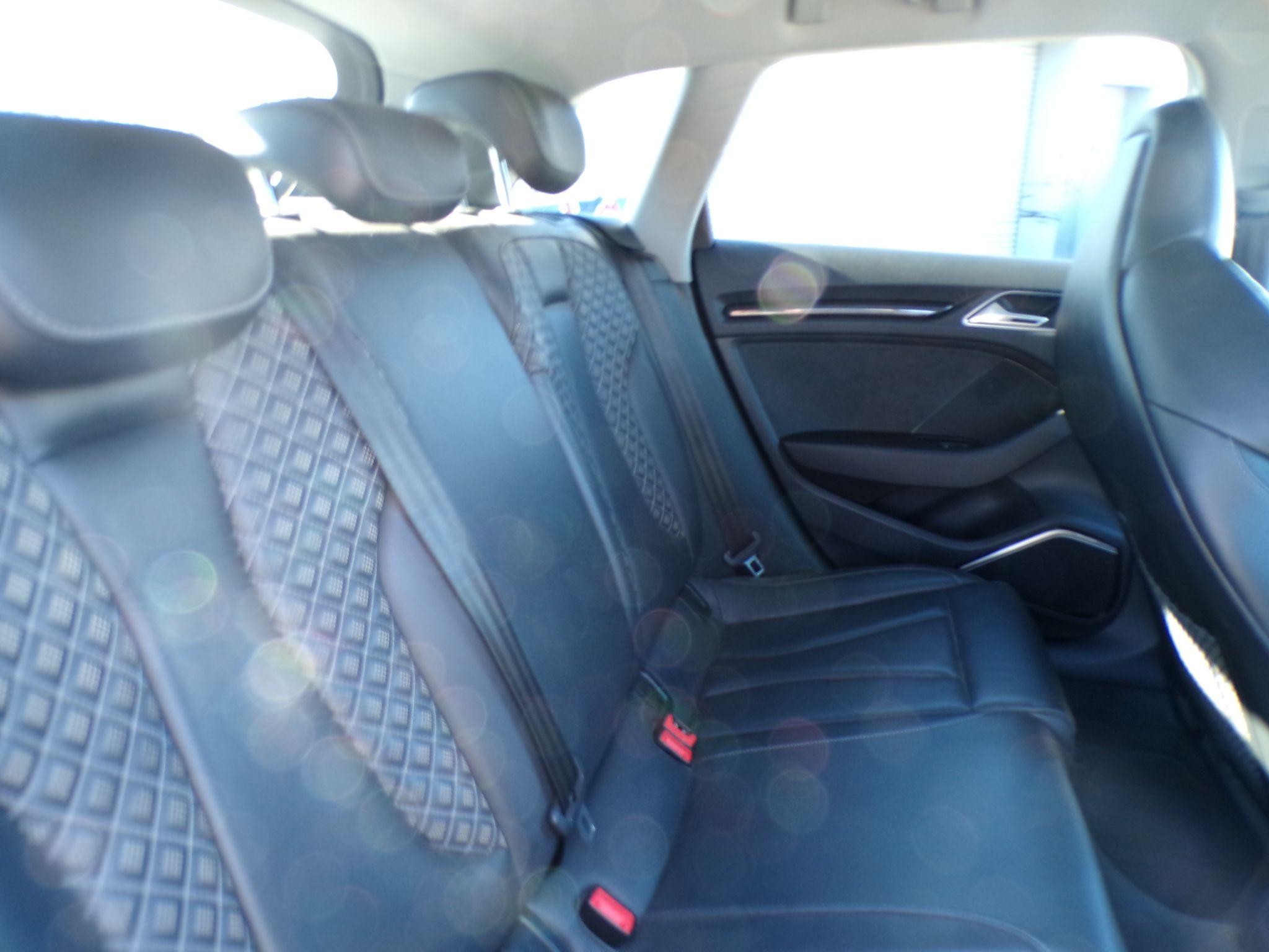 Audi RS3 Image 14