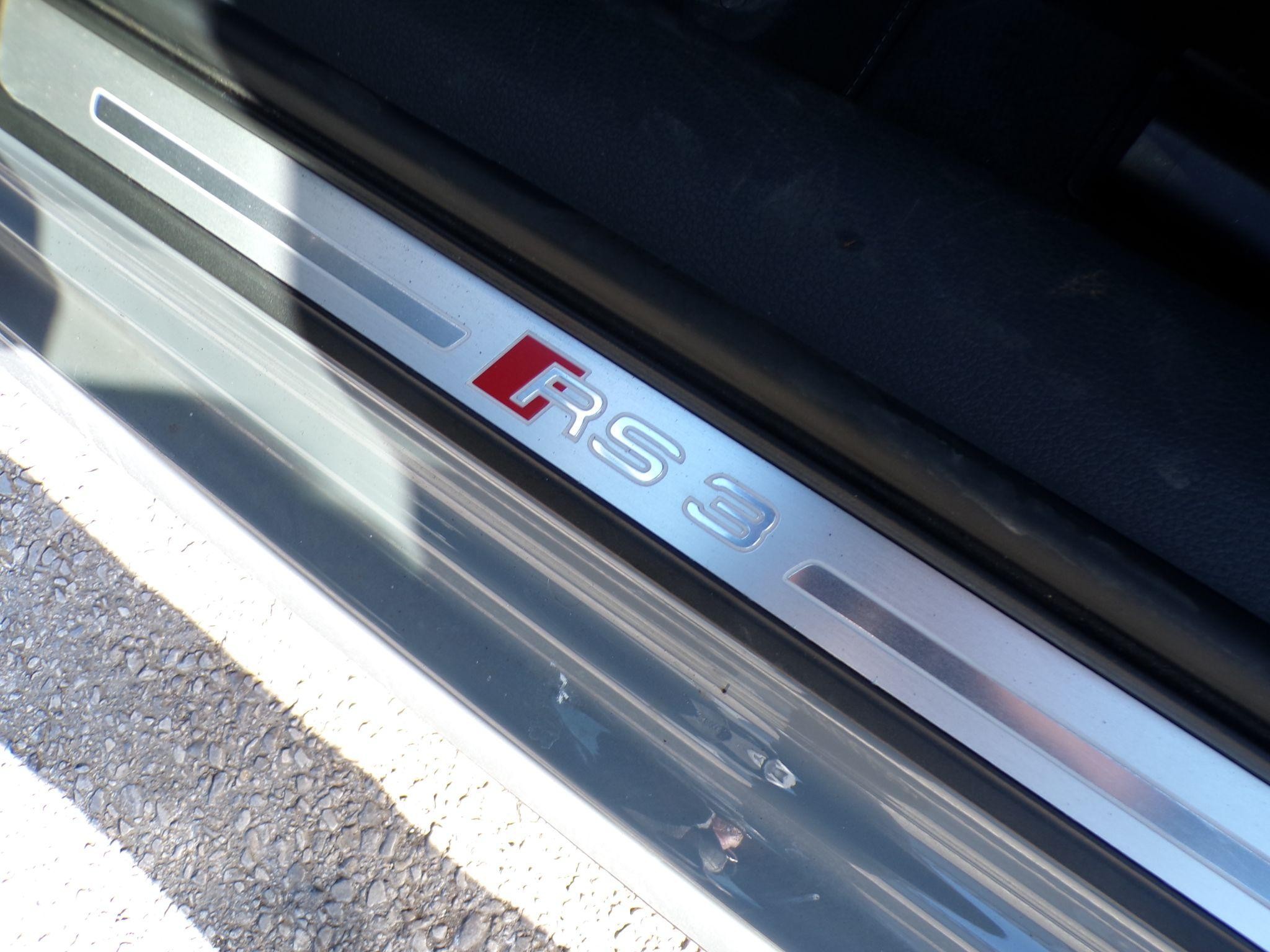 Audi RS3 Image 43
