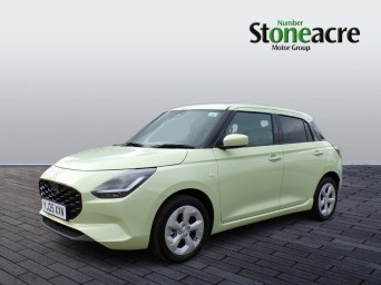 Suzuki Swift 1.2 MHEV Motion Euro 6 (s/s) 5dr YJ25XXN Image 3