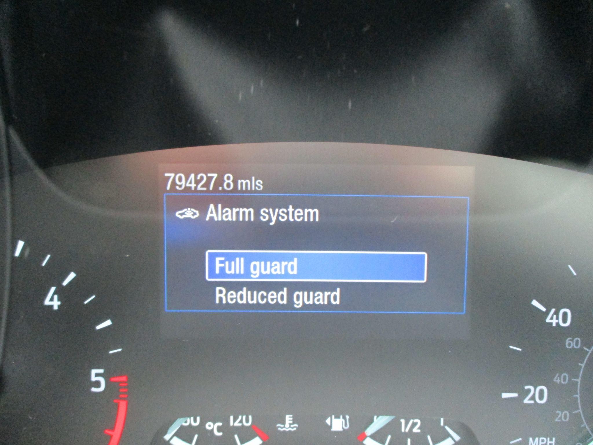 Ford Kuga Image 21