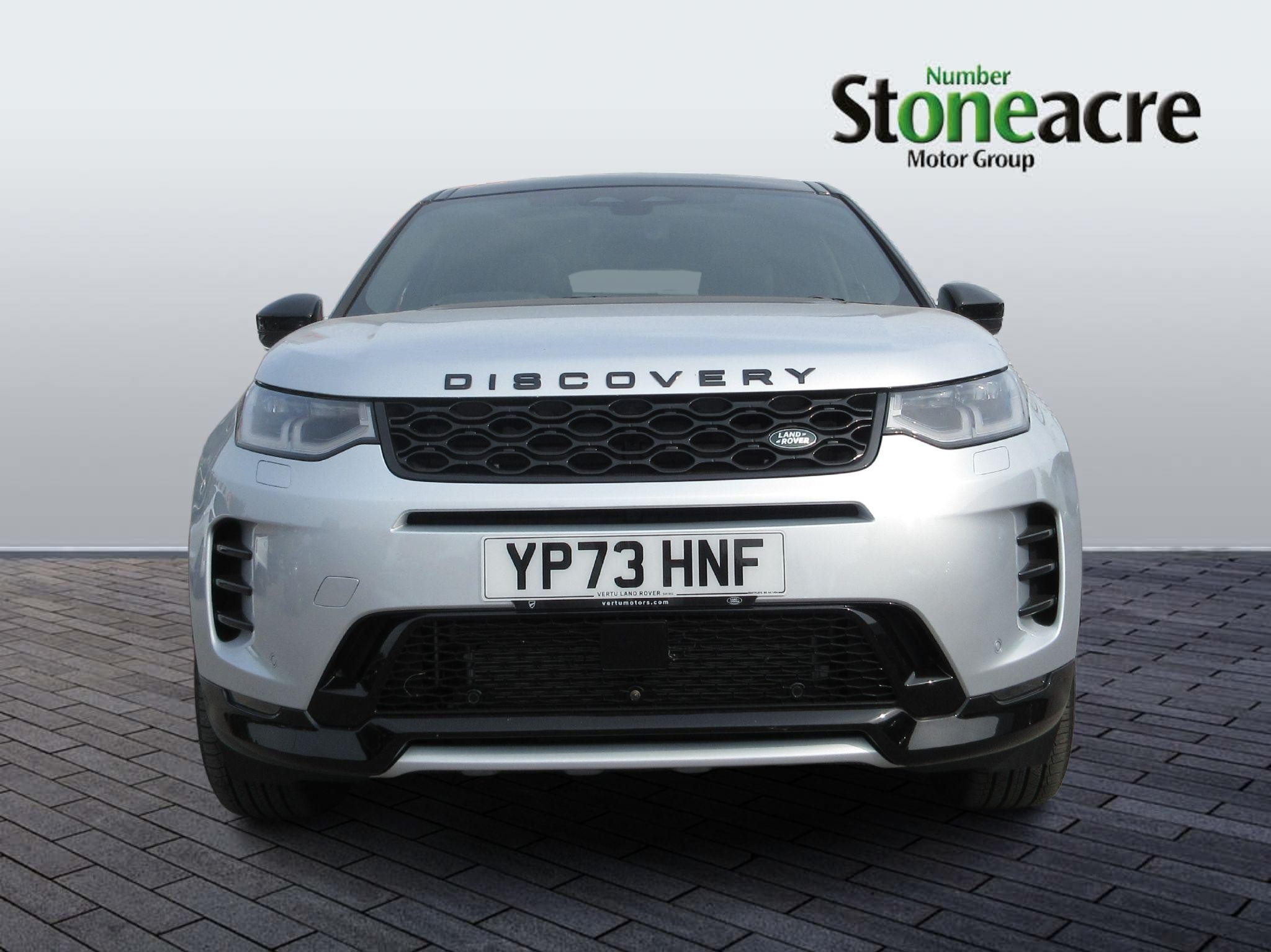 Land Rover Discovery Sport Image 2