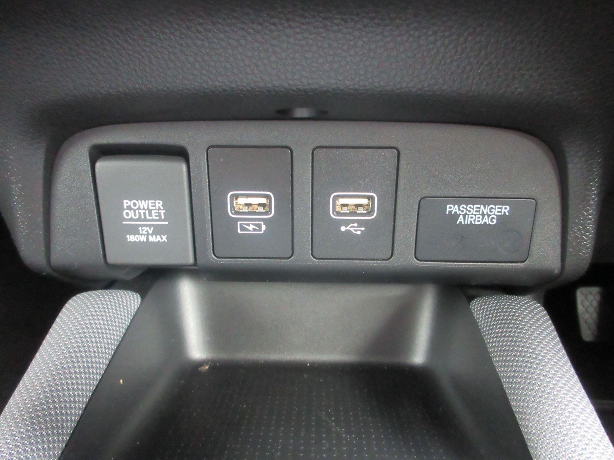 Honda Jazz Image 32