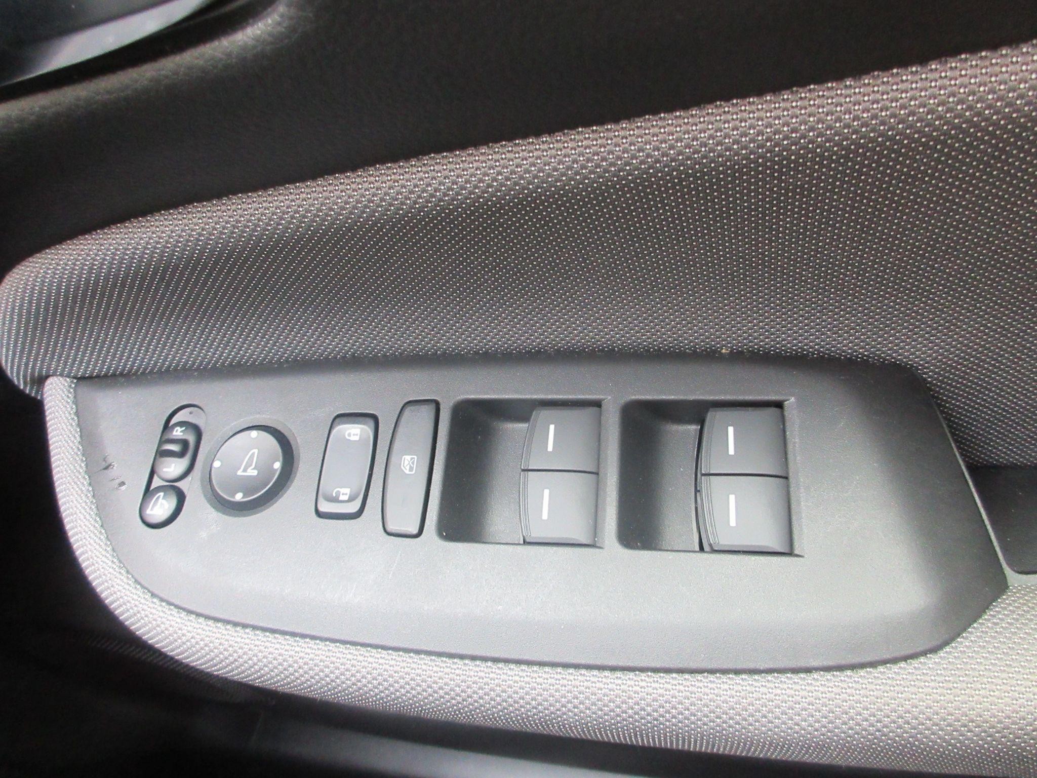 Honda Jazz Image 38