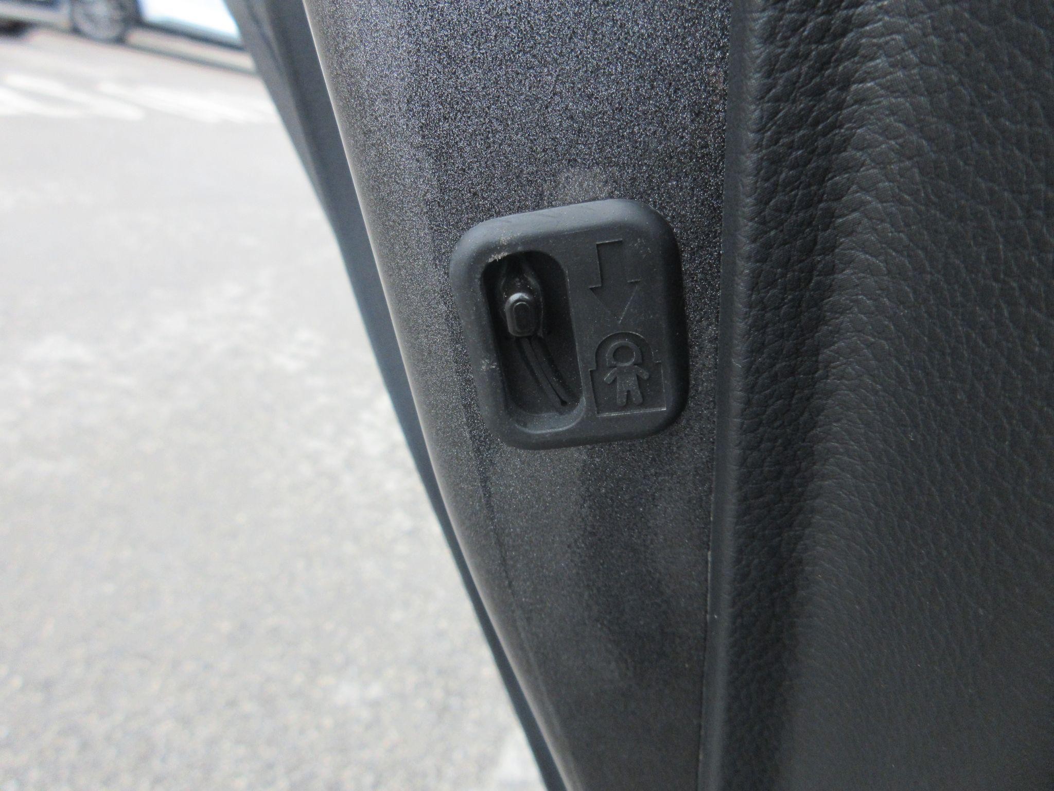 Honda Jazz Image 17