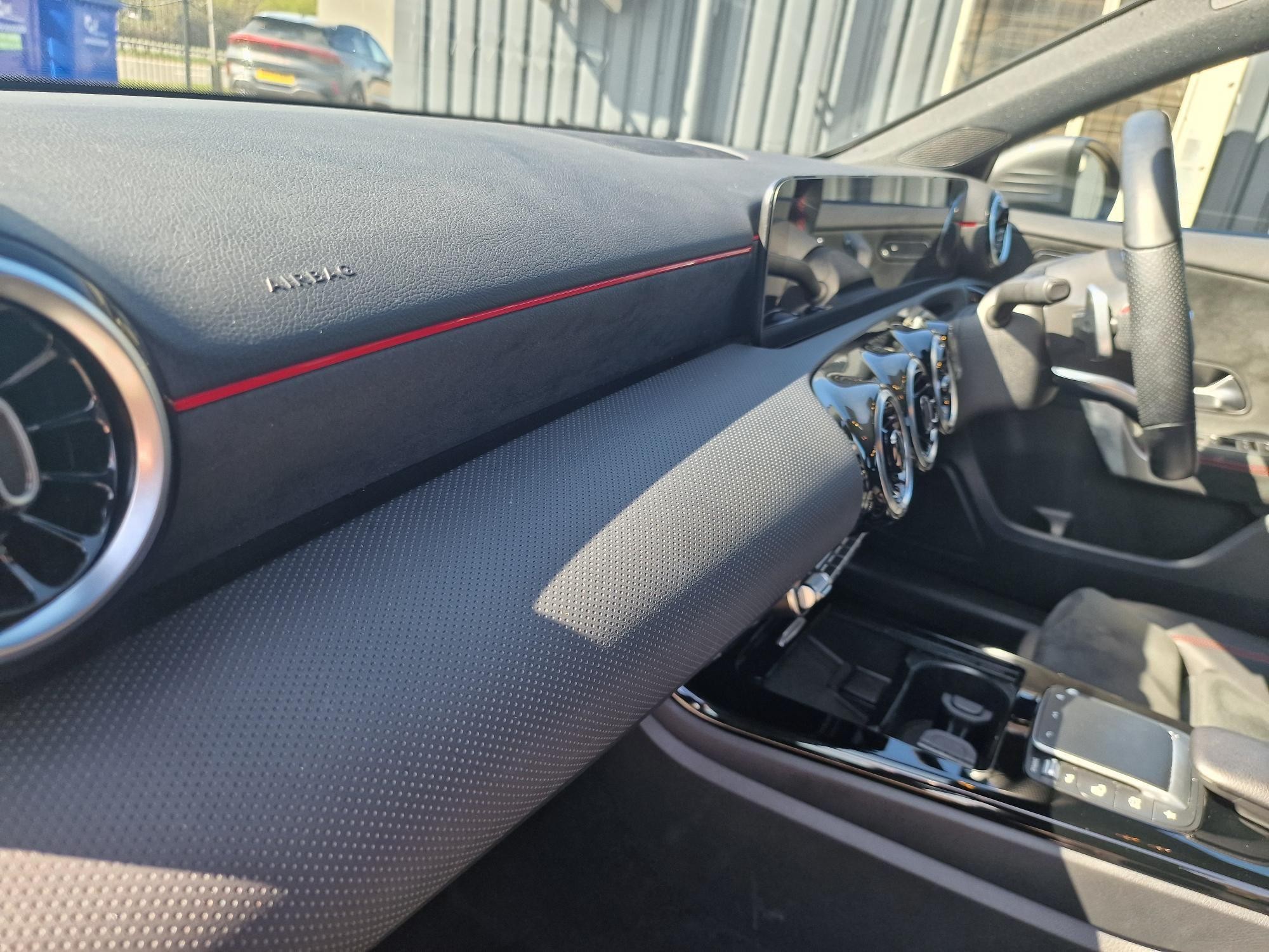 Mercedes-Benz A-Class Image 28