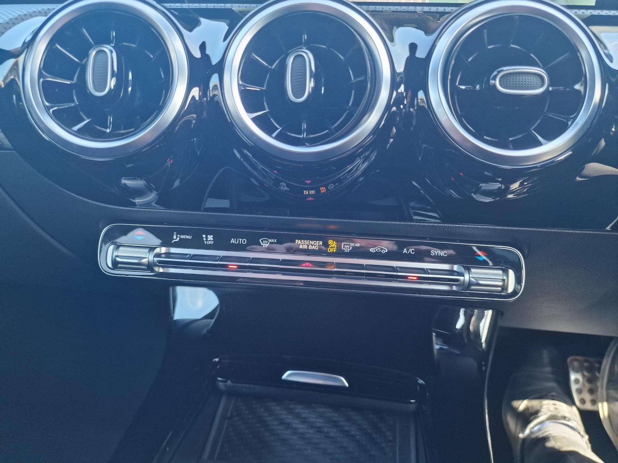 Mercedes-Benz A-Class Image 30