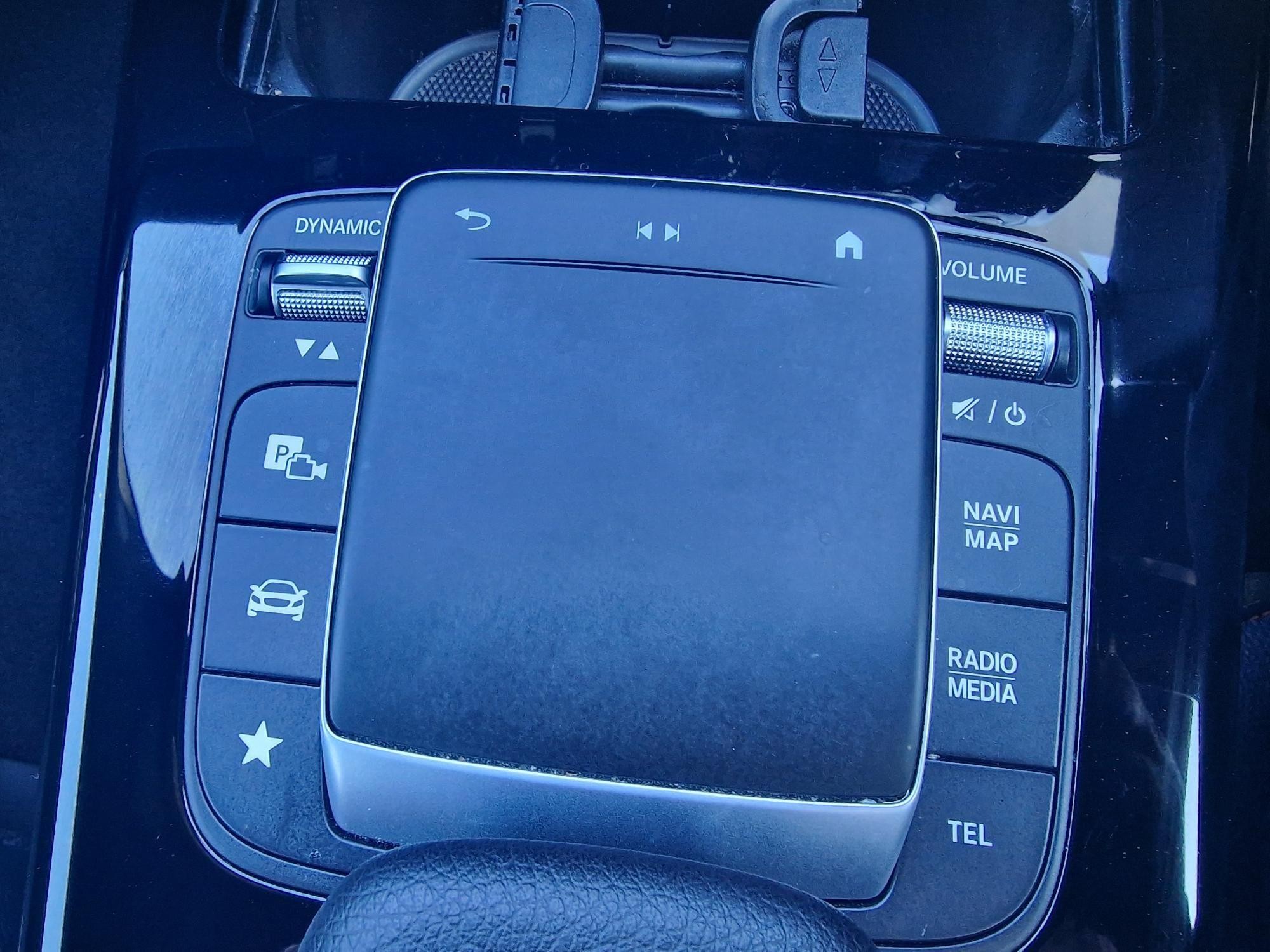 Mercedes-Benz A-Class Image 38