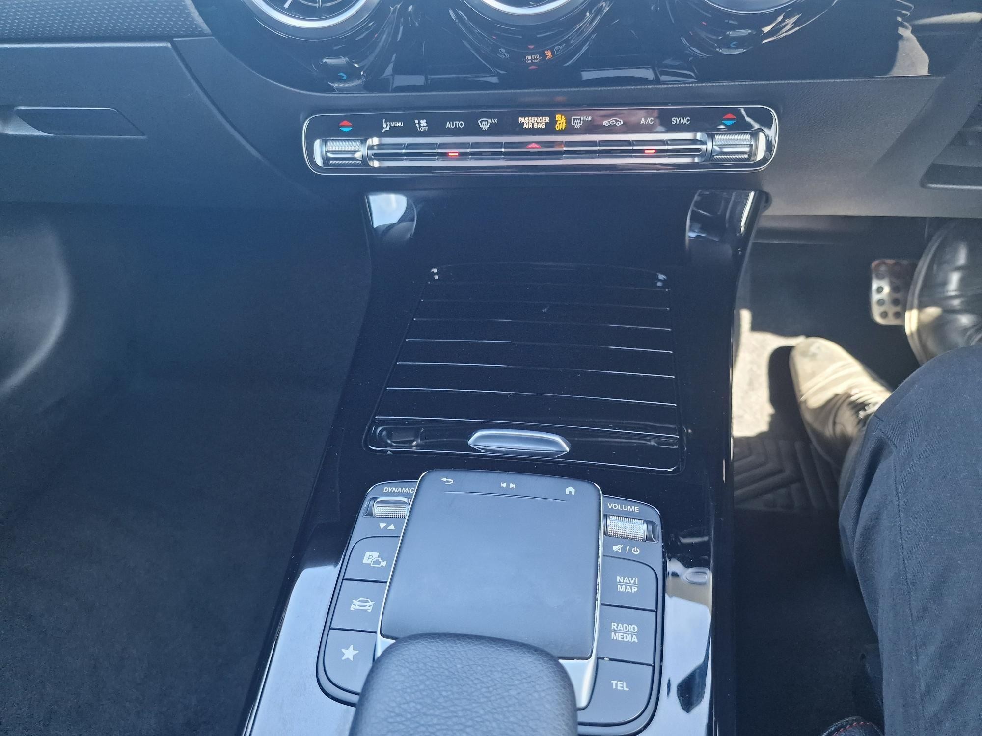 Mercedes-Benz A-Class Image 41