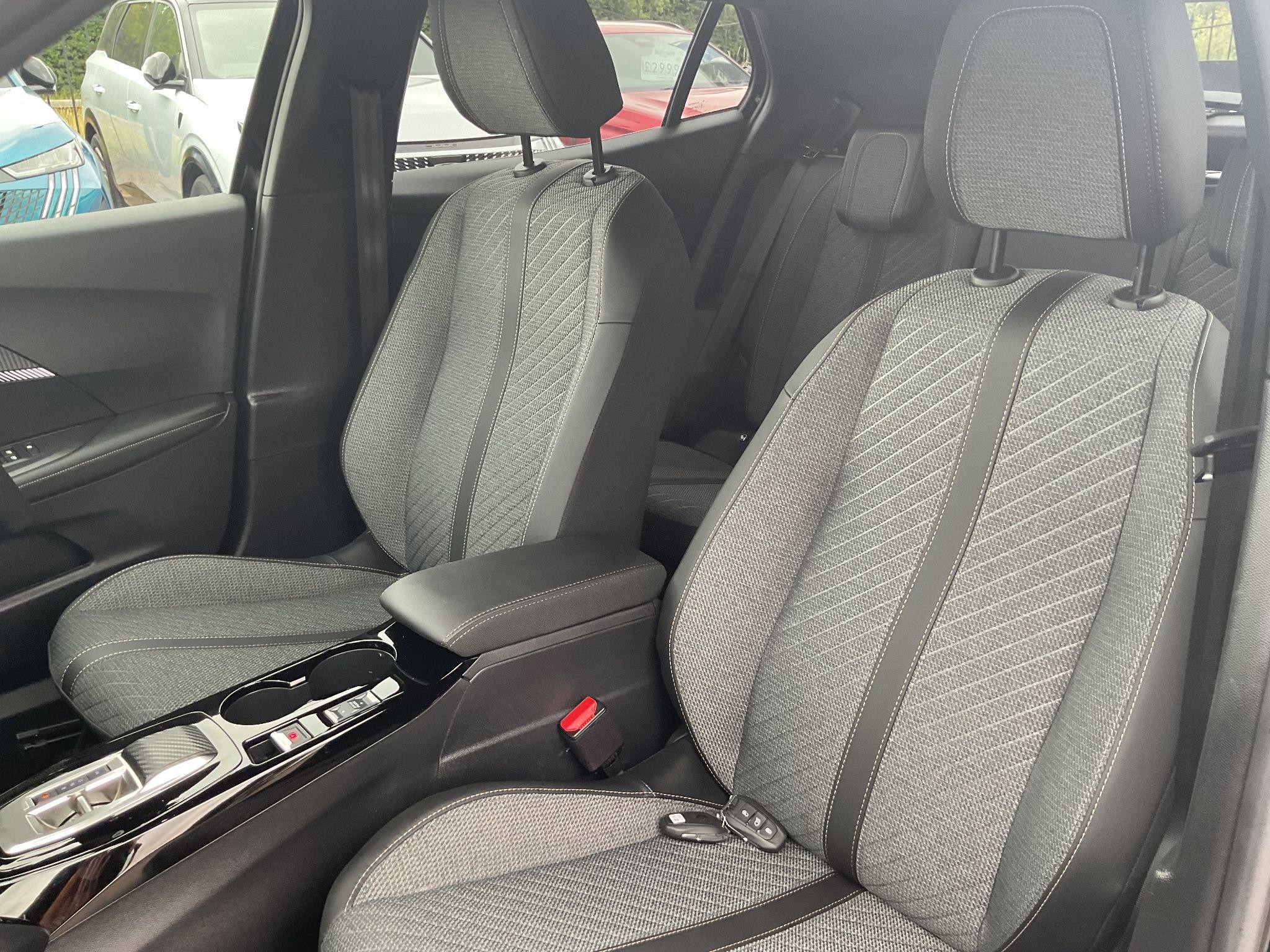 Peugeot 2008 Image 13