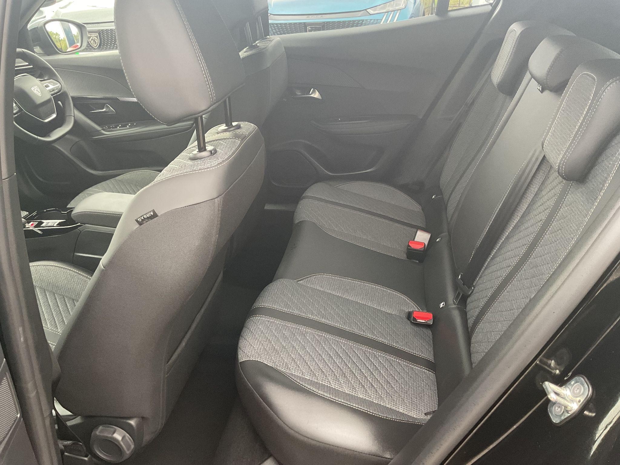 Peugeot 2008 Image 16