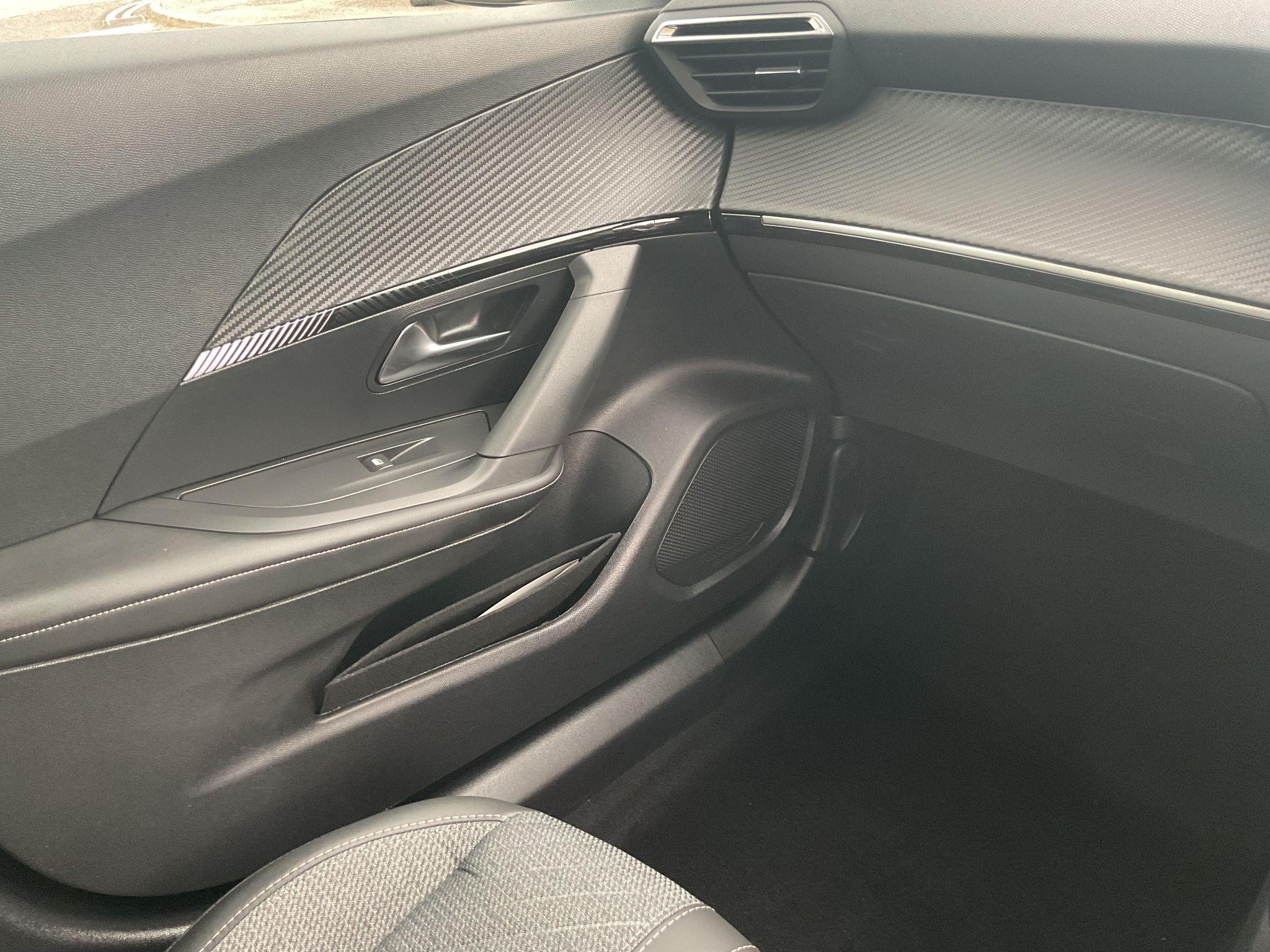 Peugeot 2008 Image 21