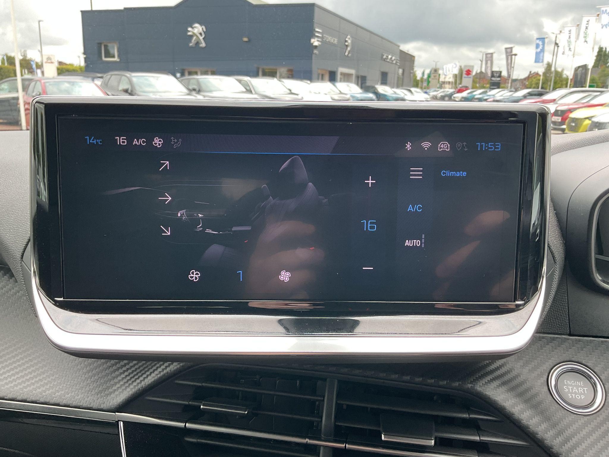 Peugeot 2008 Image 27