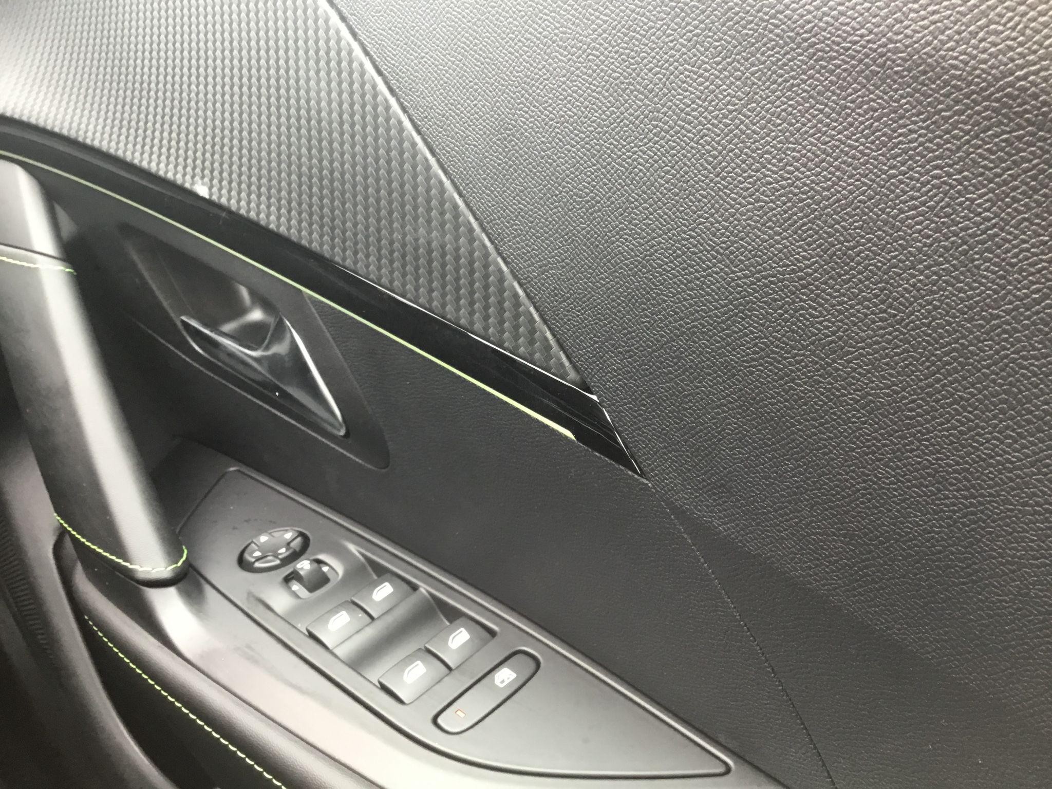 Peugeot 208 Image 24
