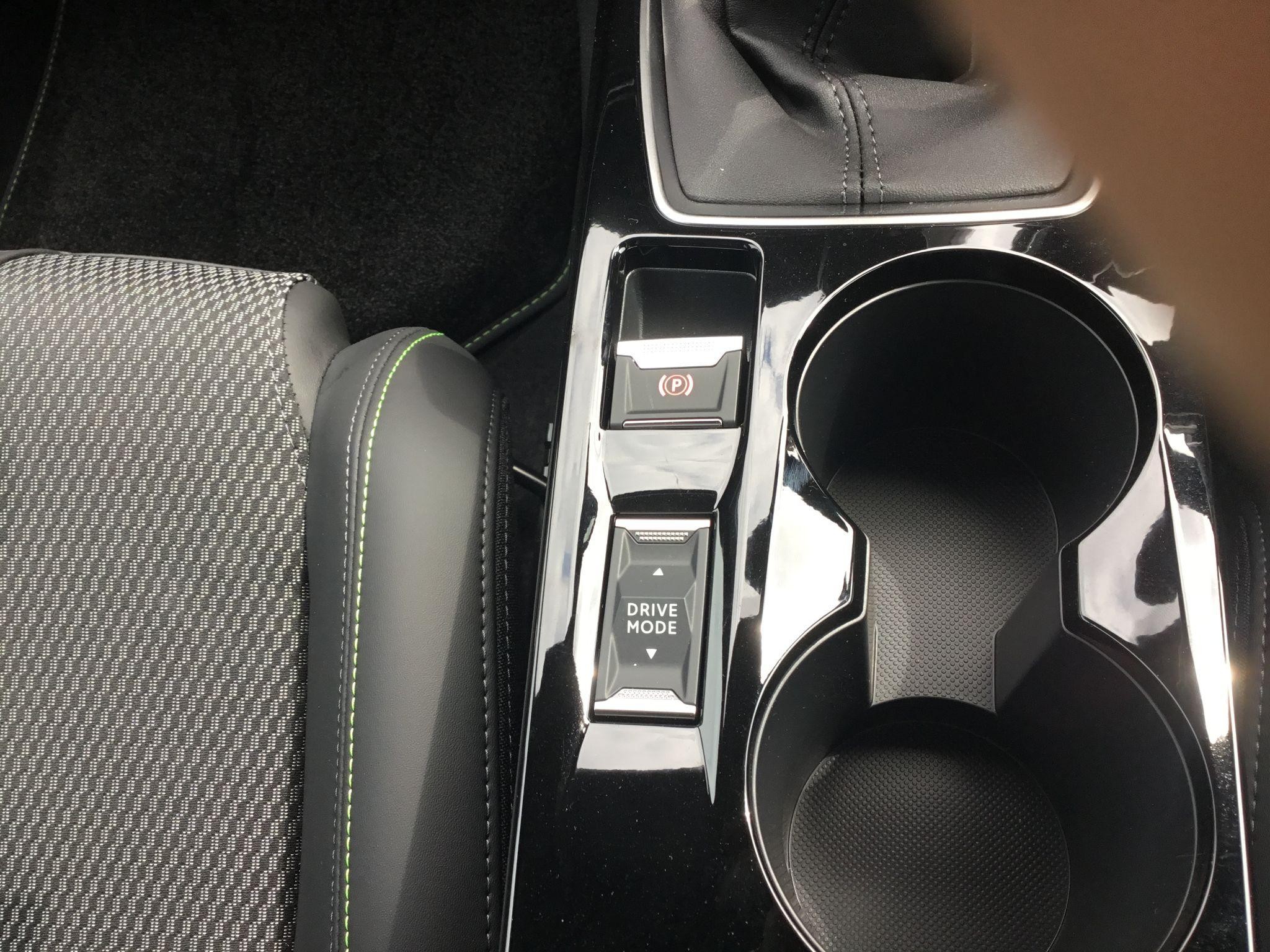 Peugeot 208 Image 27