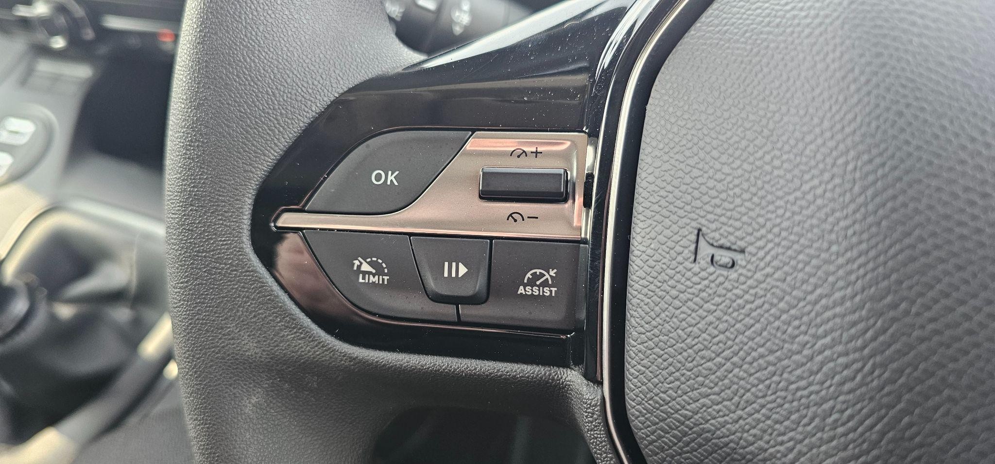 Peugeot Partner Image 26