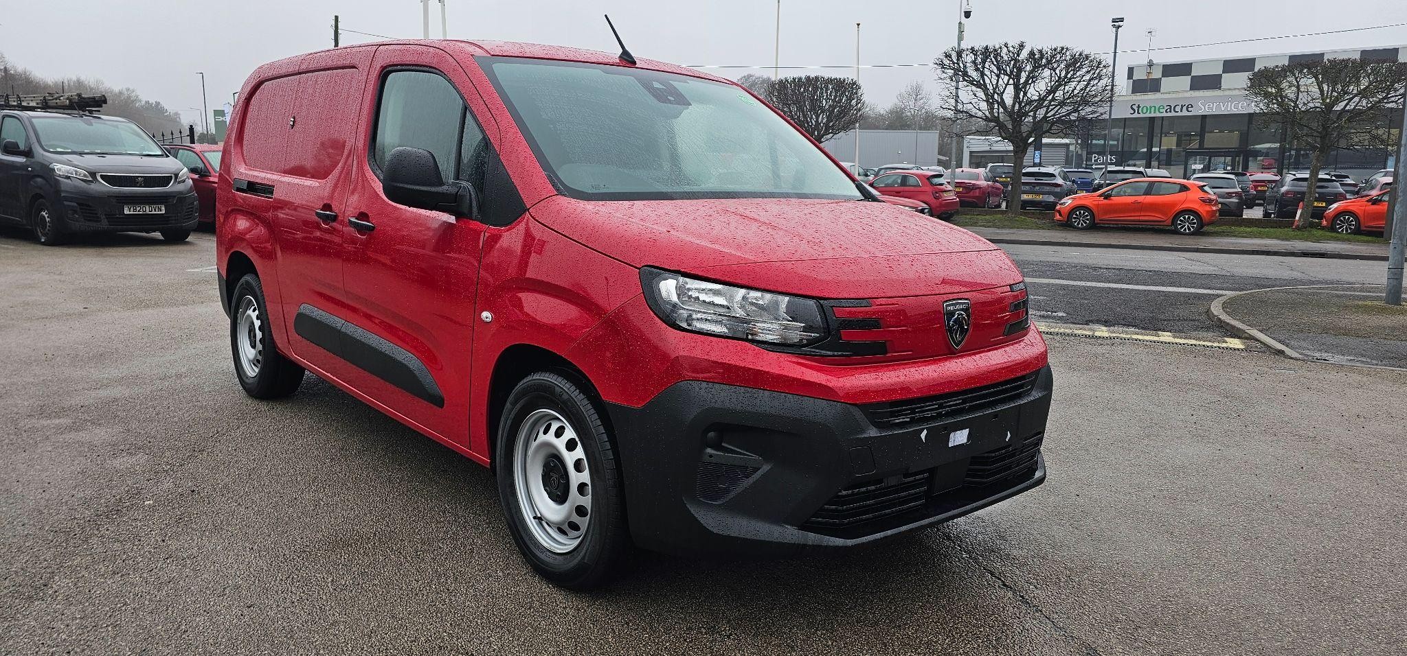 Peugeot e-Partner Image 1