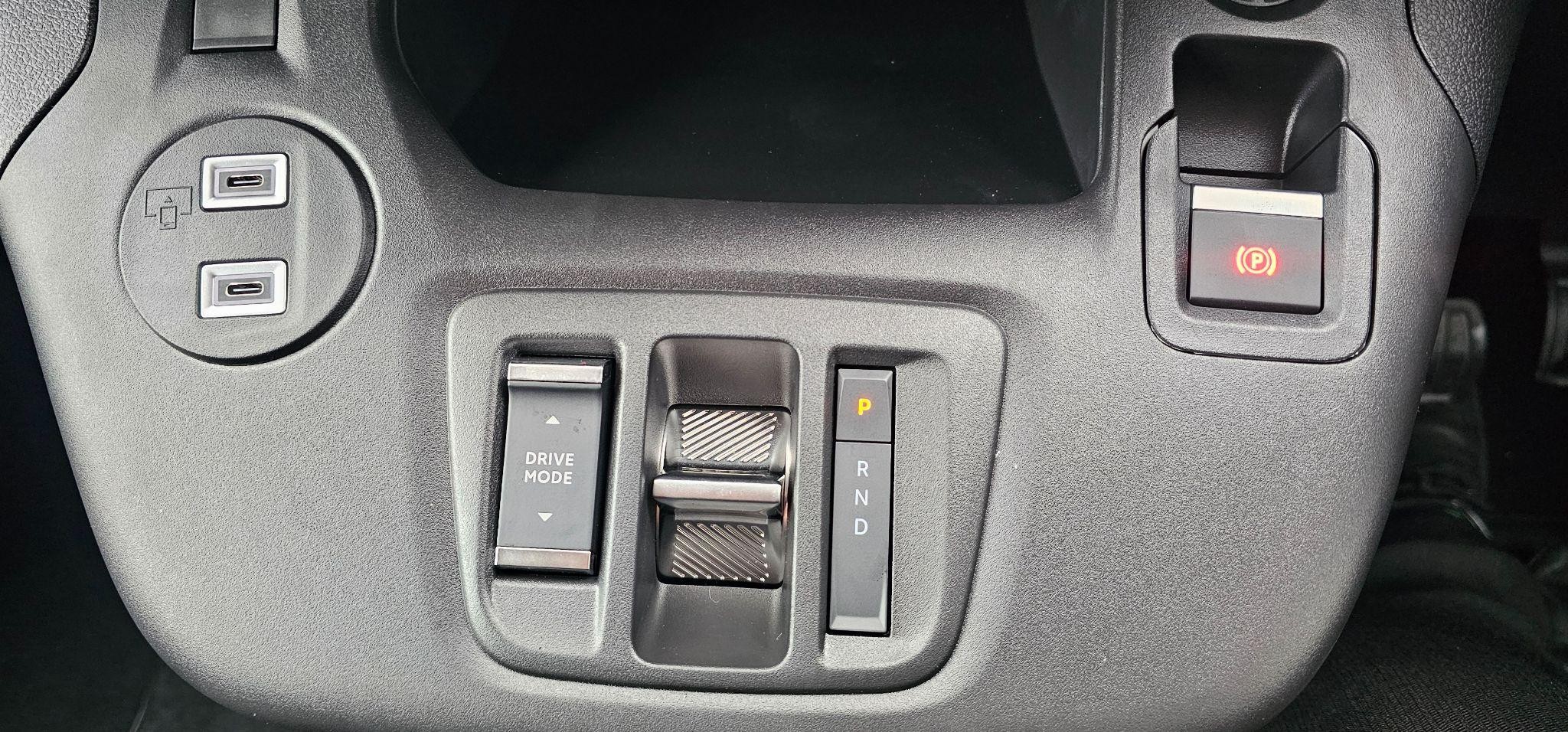 Peugeot e-Partner Image 26