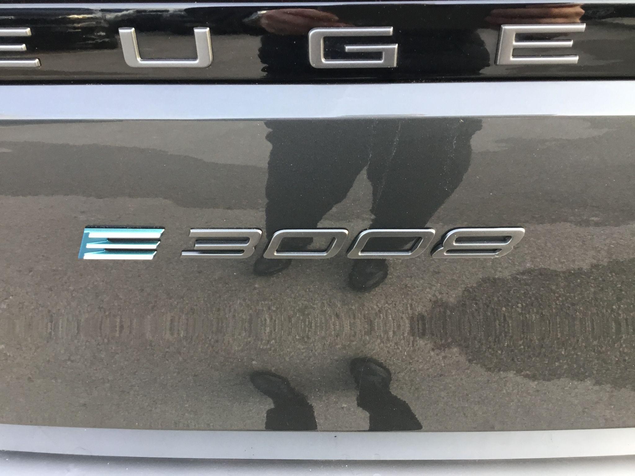 Peugeot E-3008 Image 16