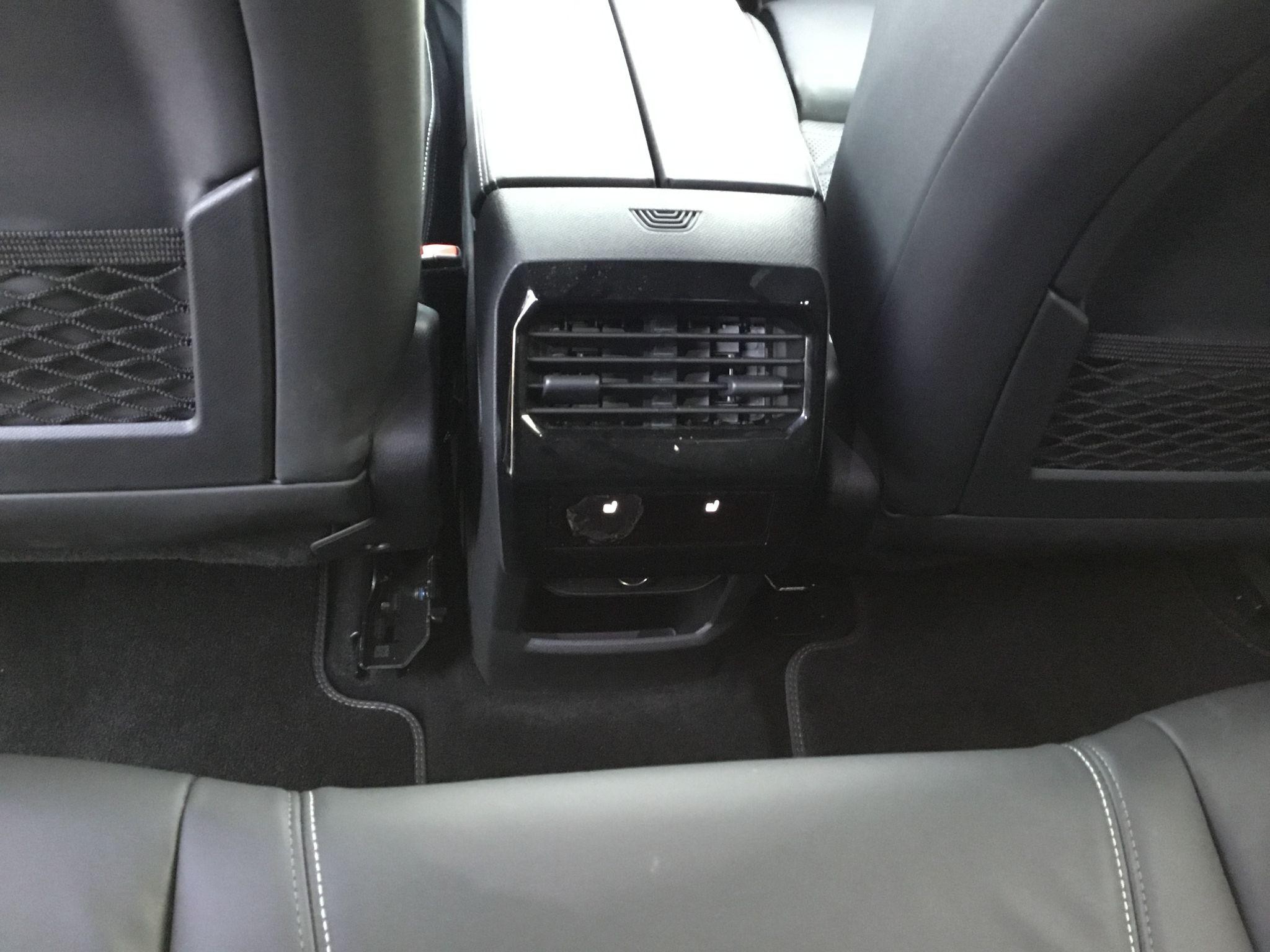 Peugeot E-3008 Image 23