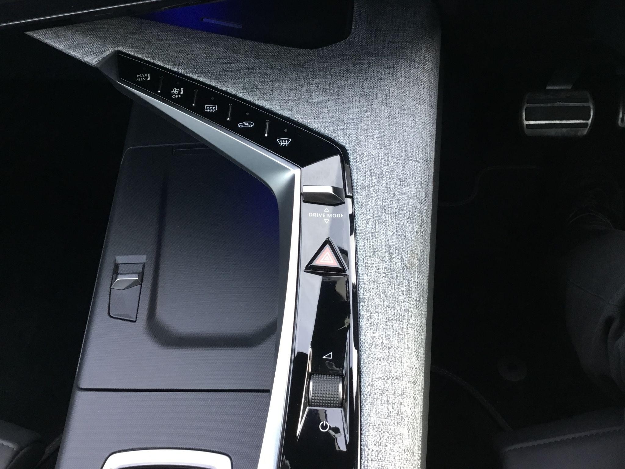 Peugeot E-3008 Image 38