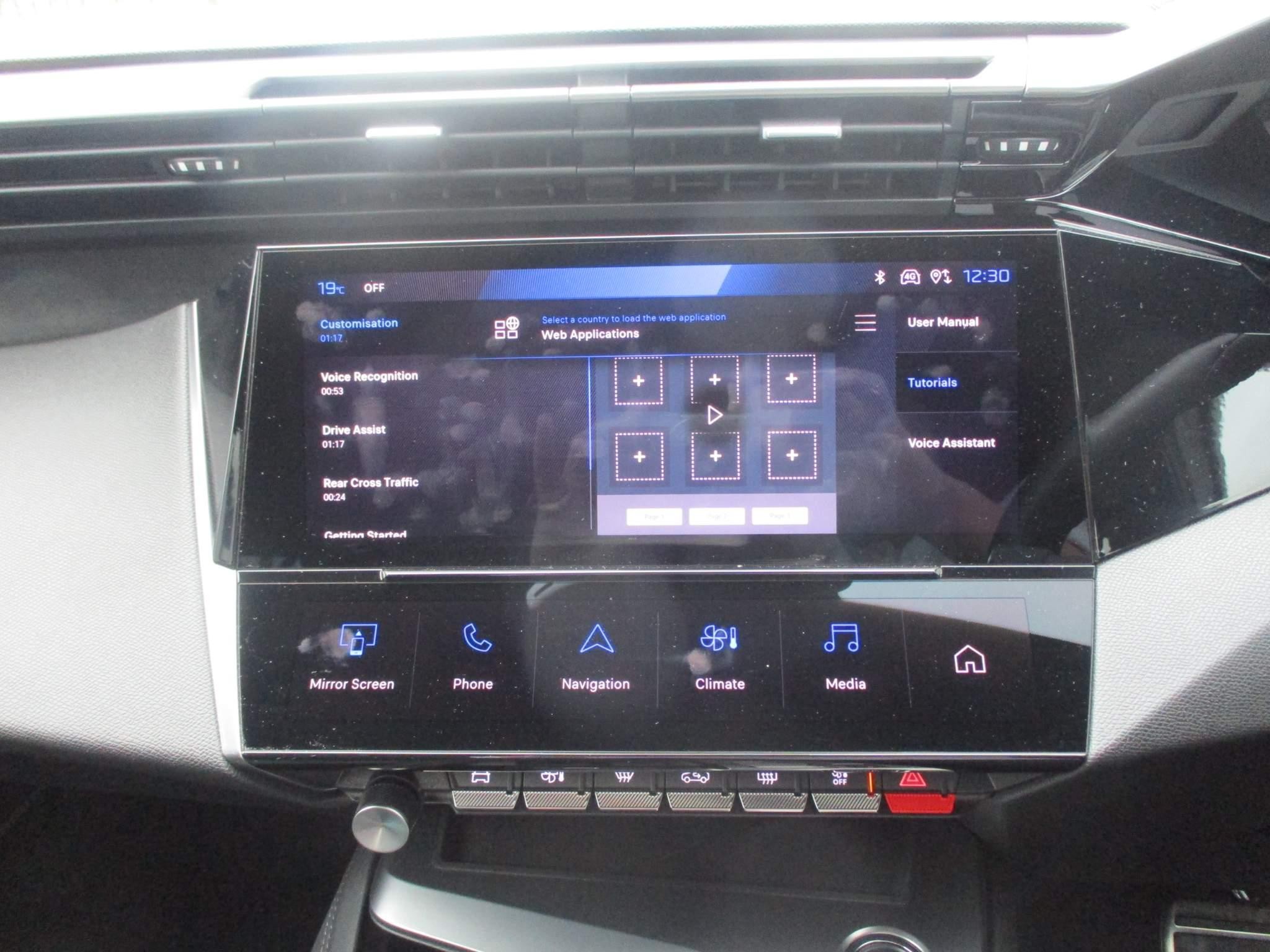 Peugeot E-308 Image 22