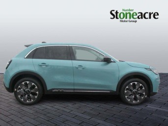 Fiat 600 1.2 MHEV La Prima e-DCT Euro 6 (s/s) 5dr null Image 2
