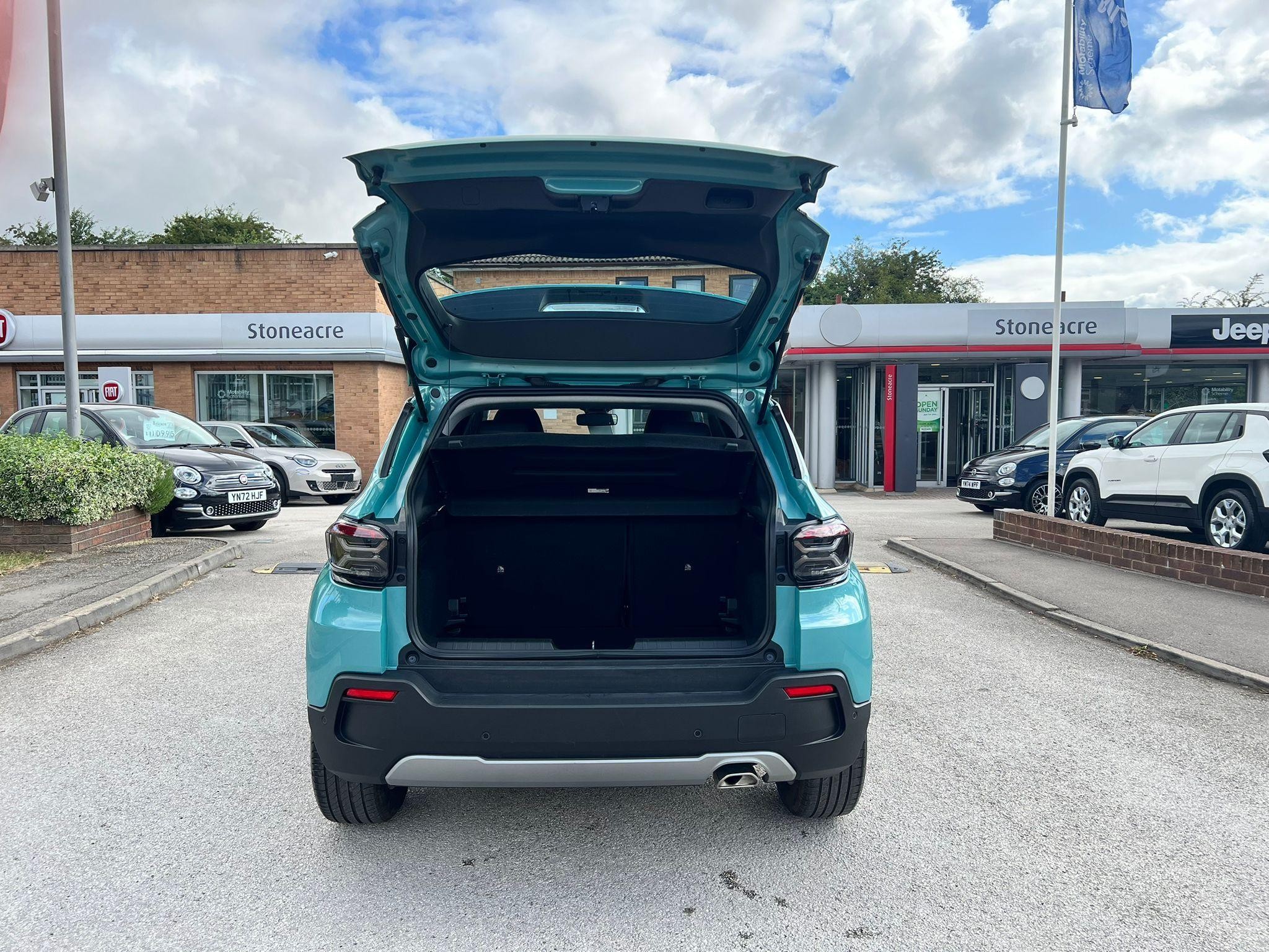Jeep Avenger Image 10