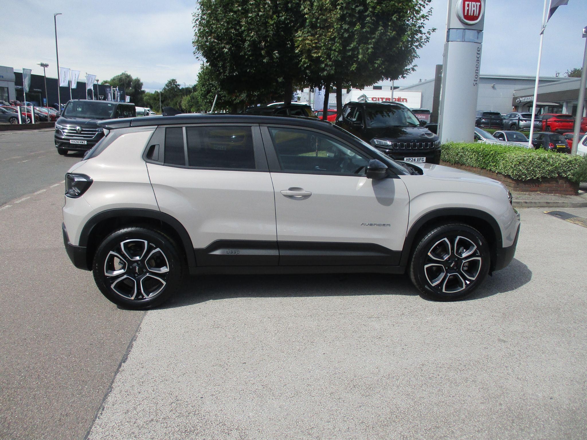 Jeep Avenger Image 21