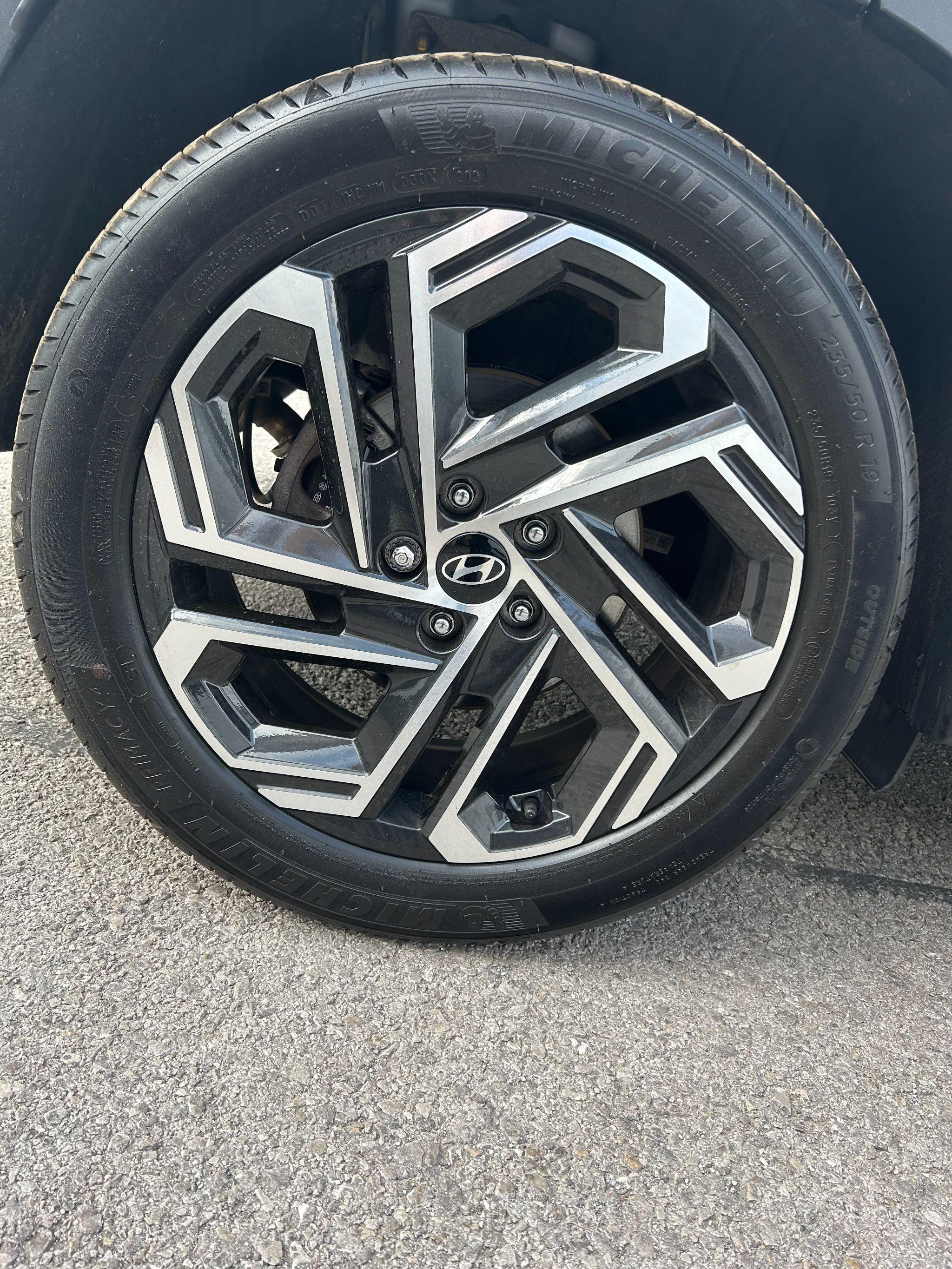 Hyundai TUCSON Image 9
