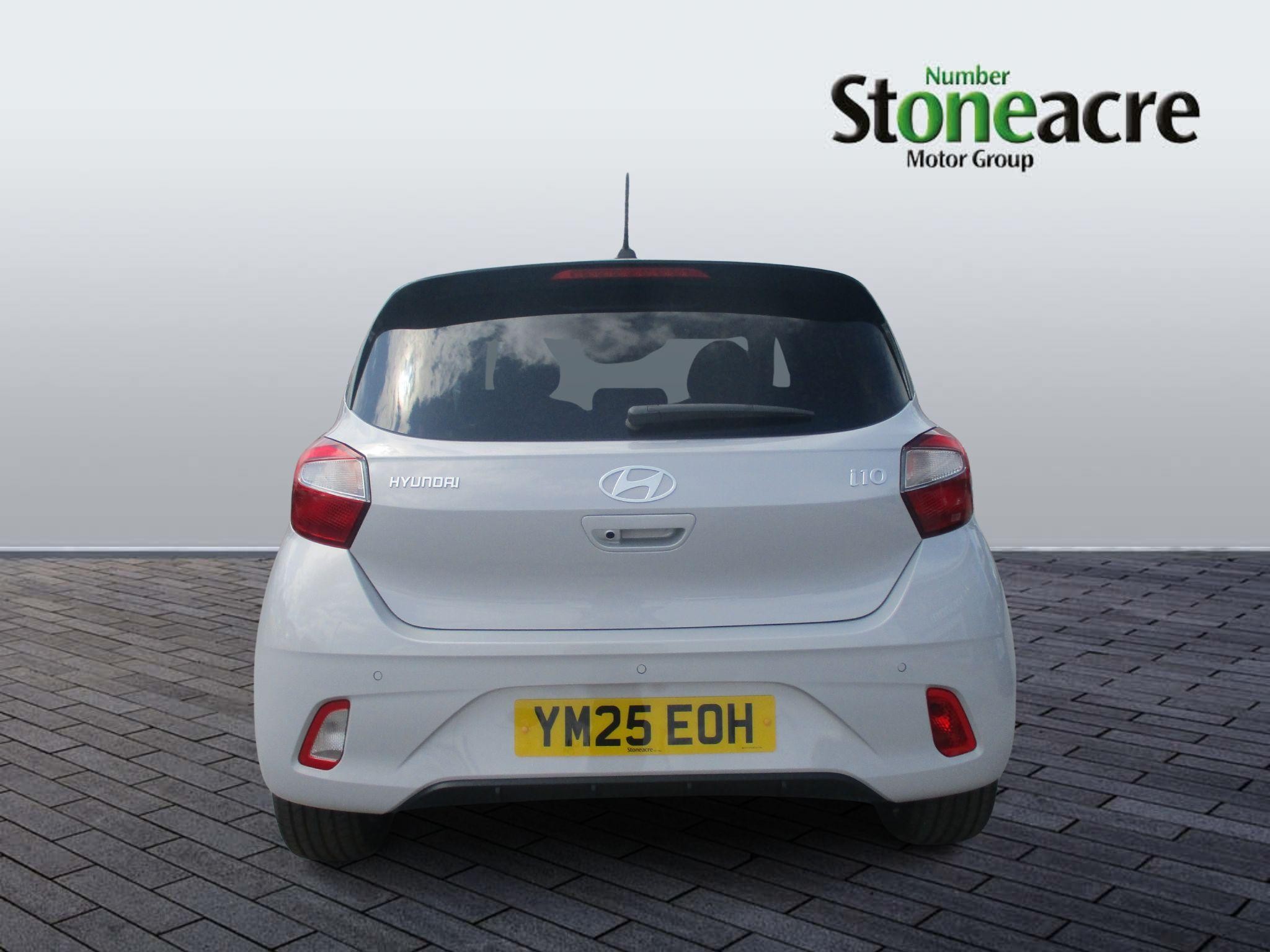 Hyundai i10 Image 6