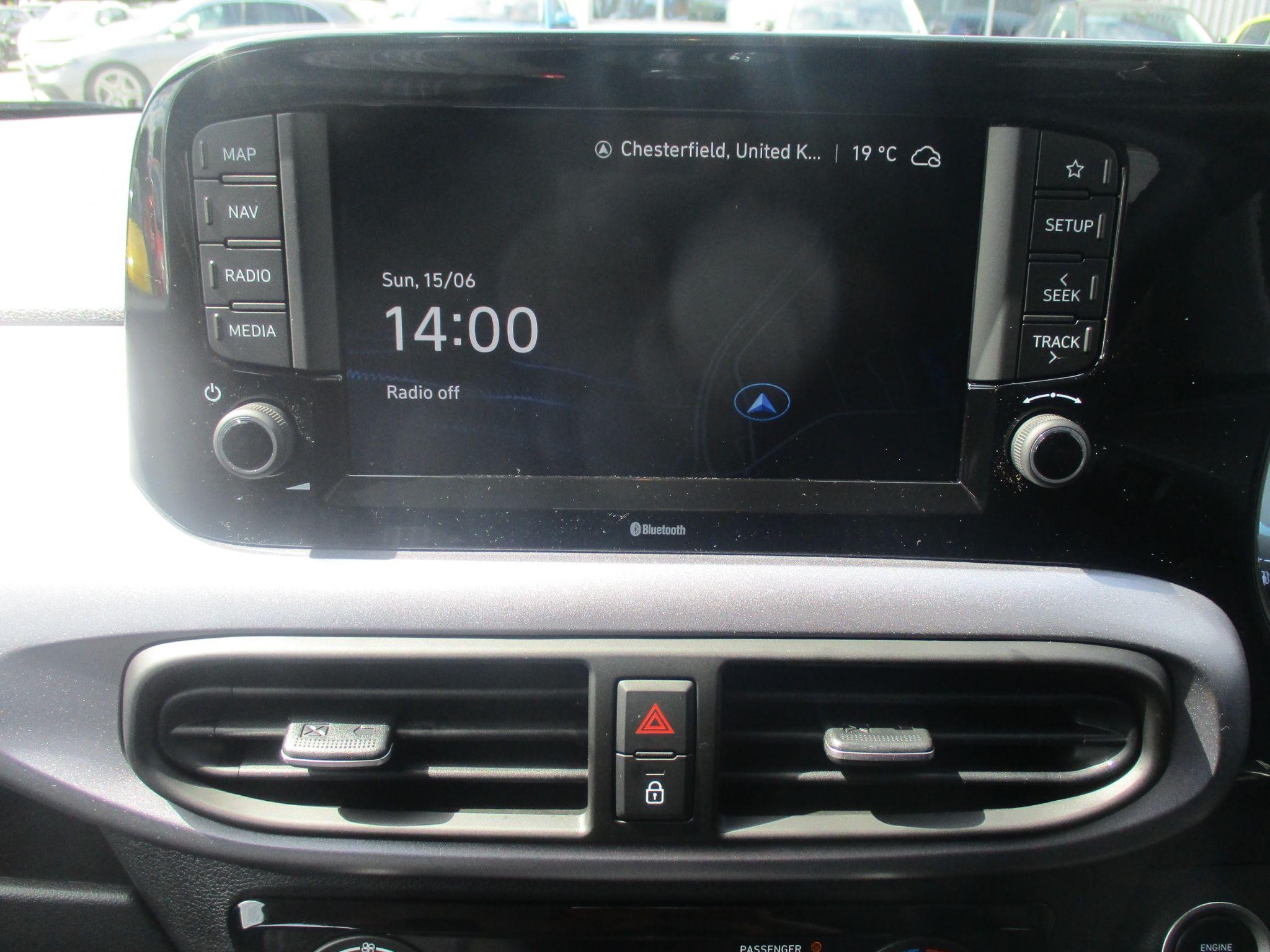 Hyundai i10 Image 15