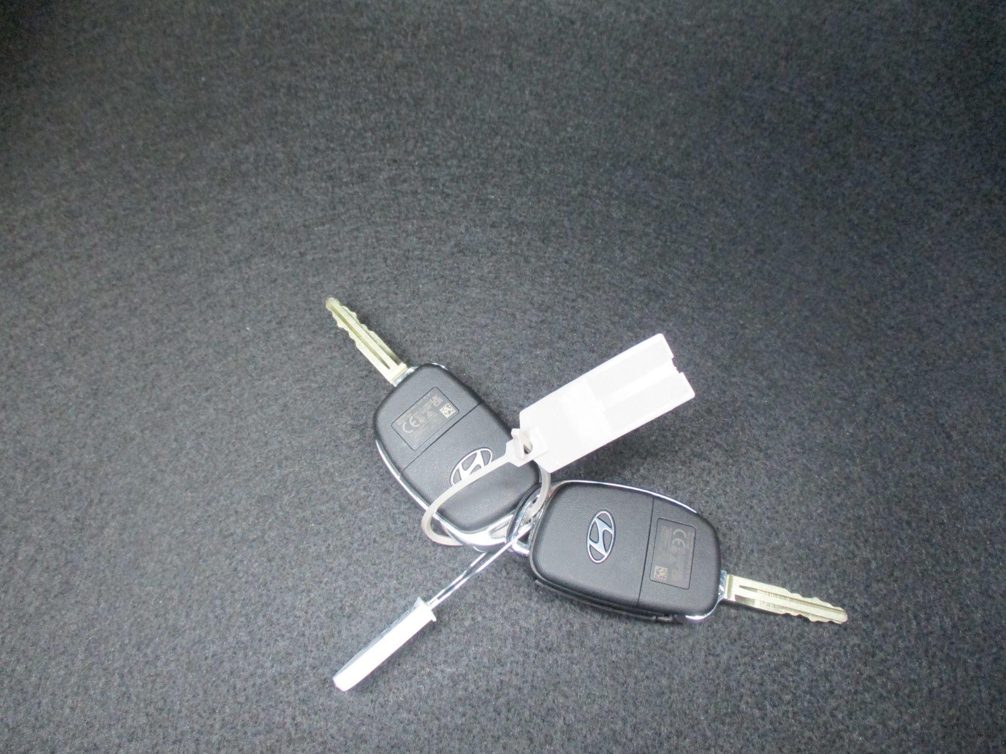 Hyundai i10 Image 19