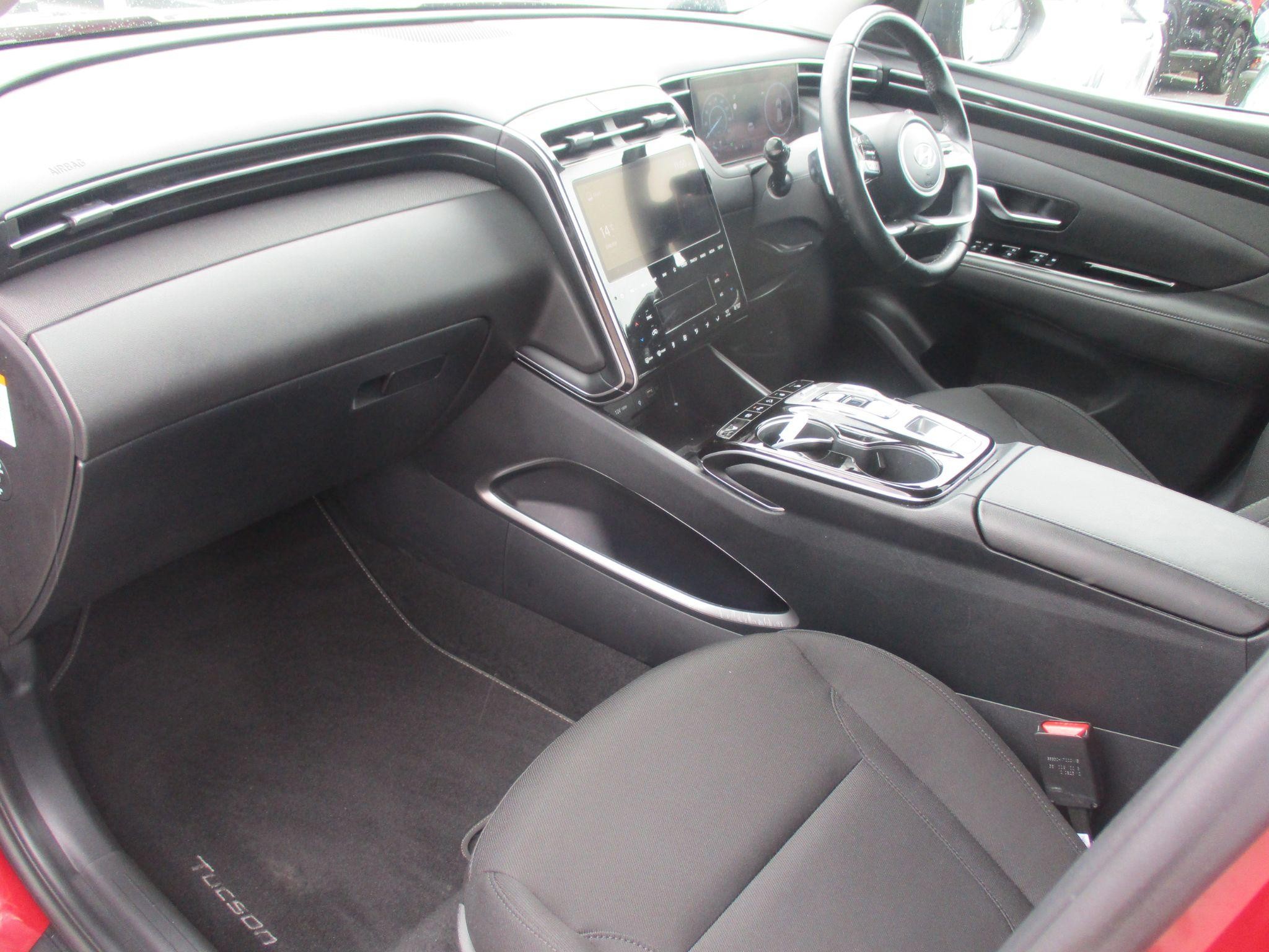 Hyundai TUCSON Image 8