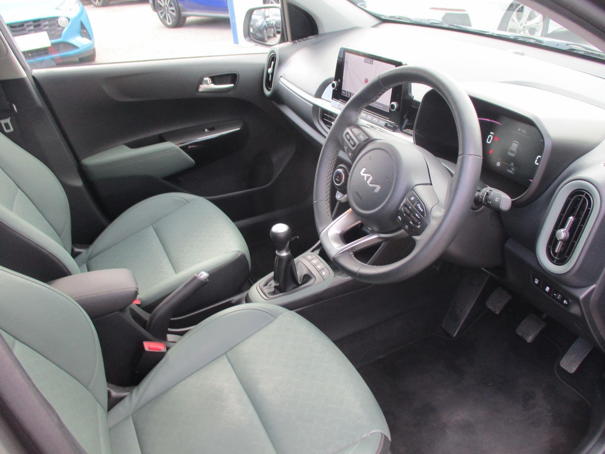 Kia Picanto Image 13