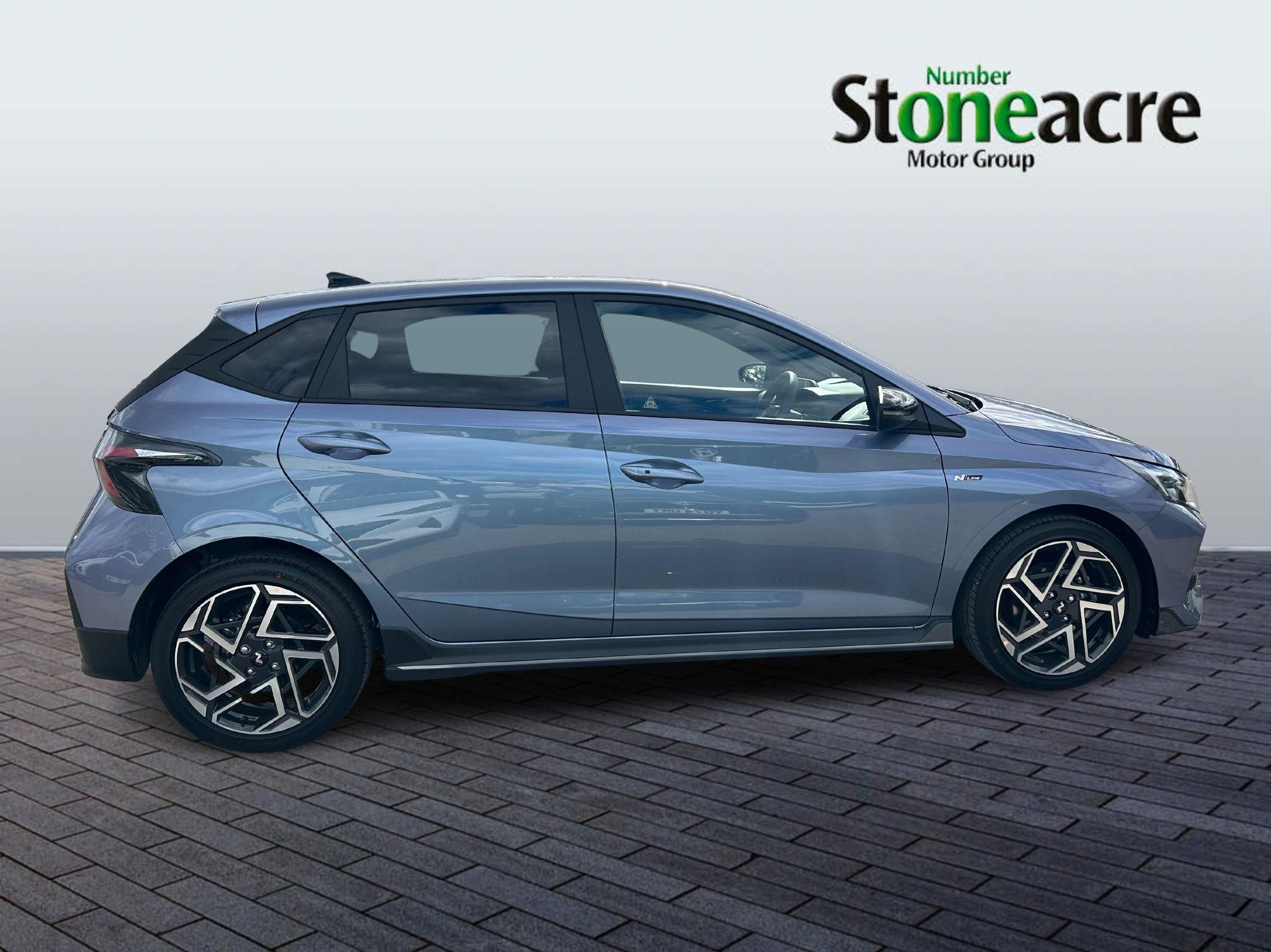Hyundai i20 Image 8