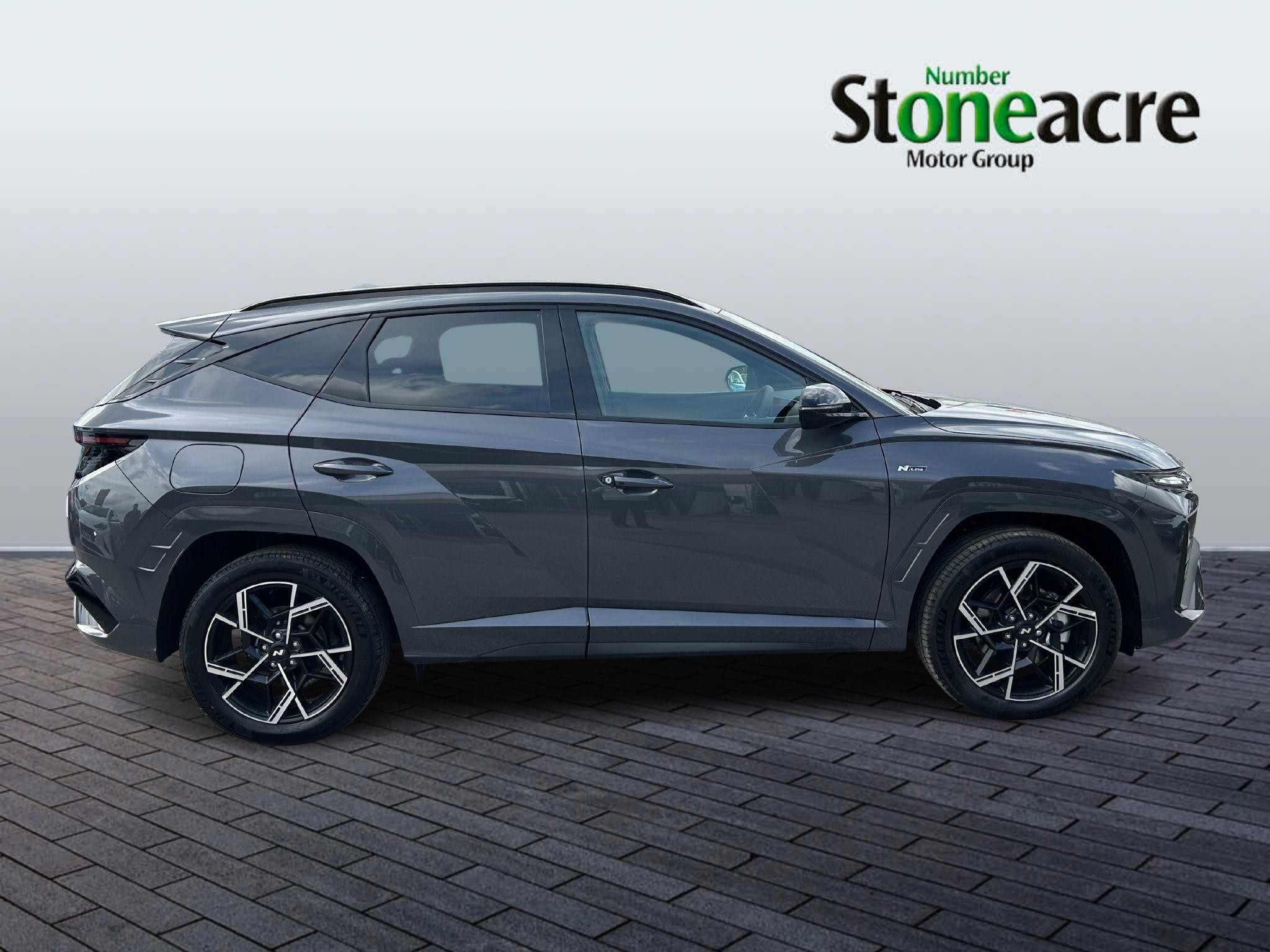 Hyundai TUCSON Image 2