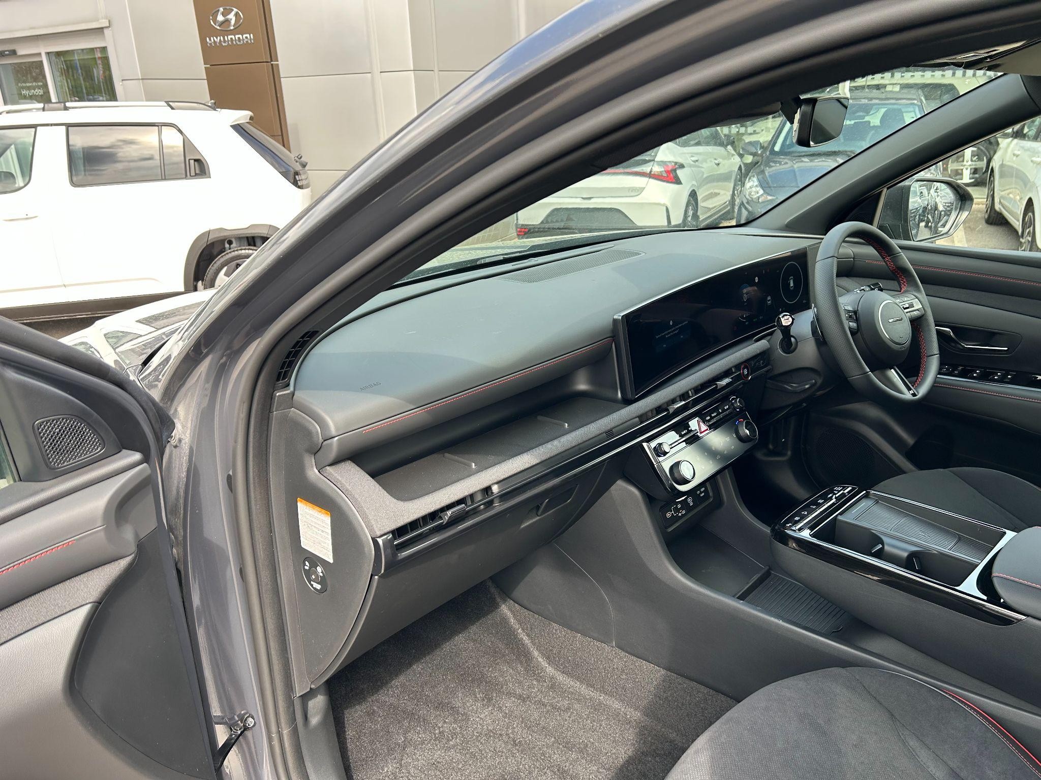 Hyundai TUCSON Image 12