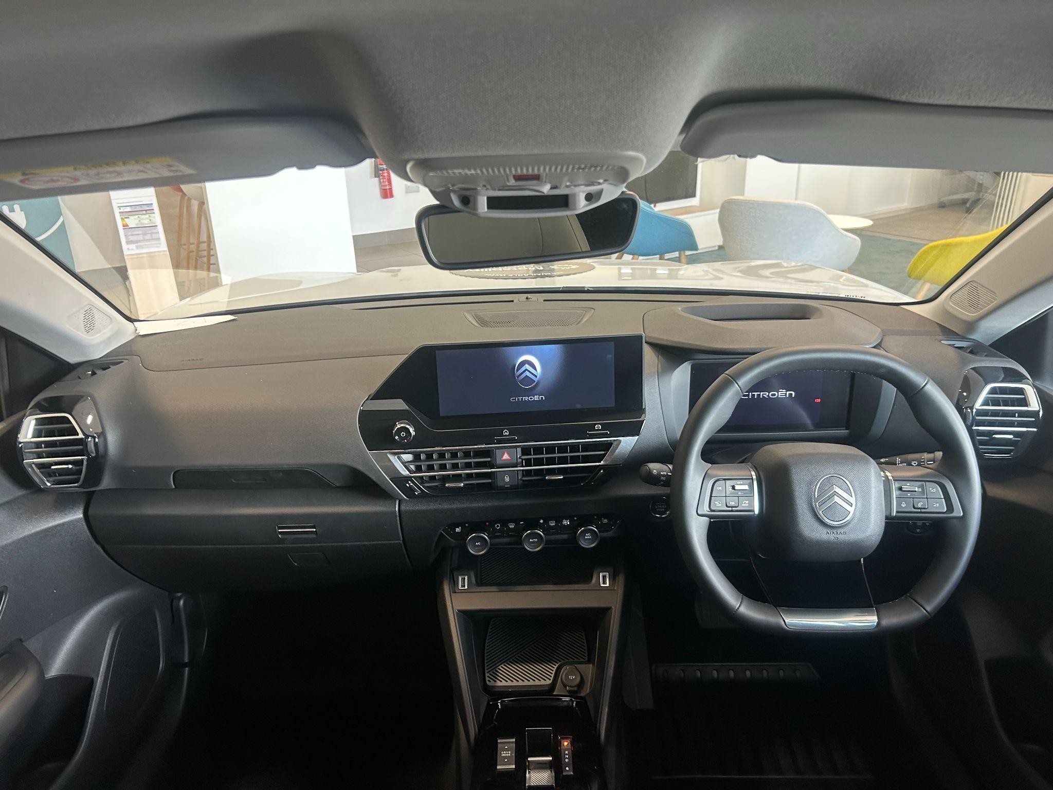 Citroen e-C4 Image 6