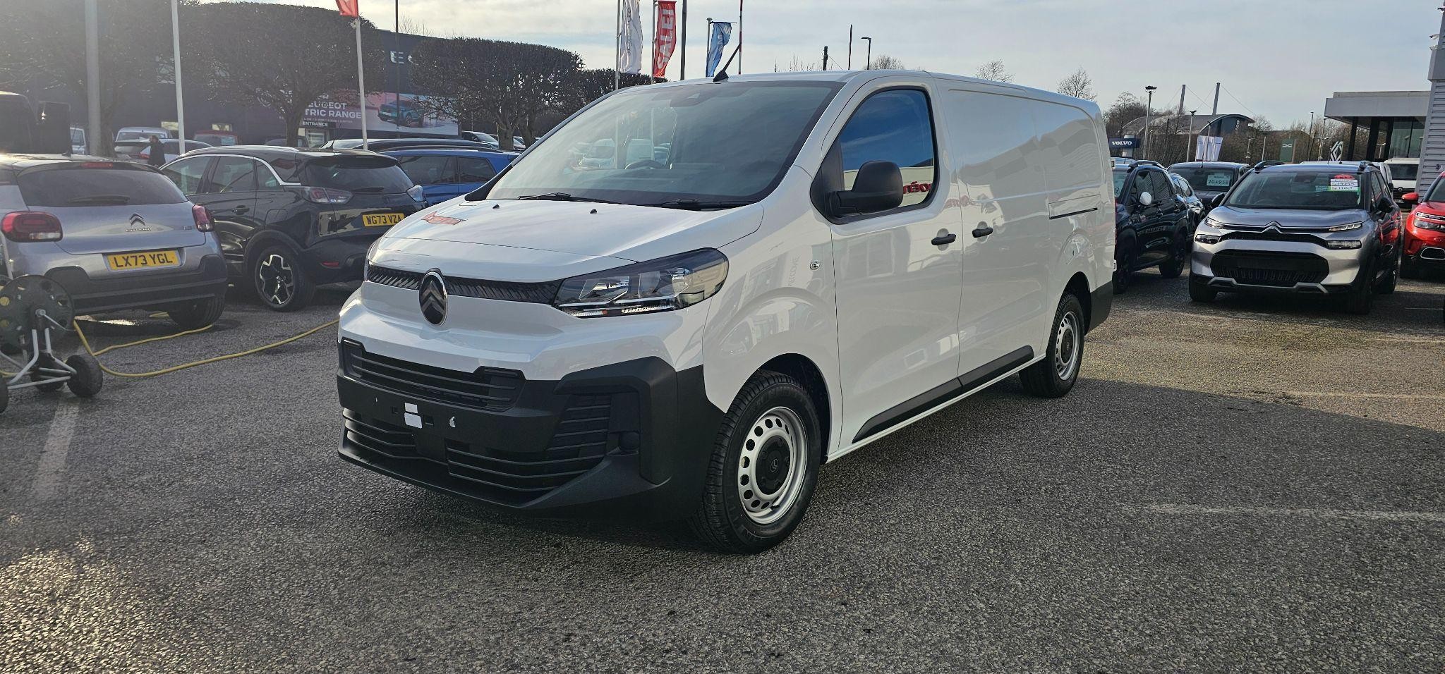 Citroen Dispatch Image 7