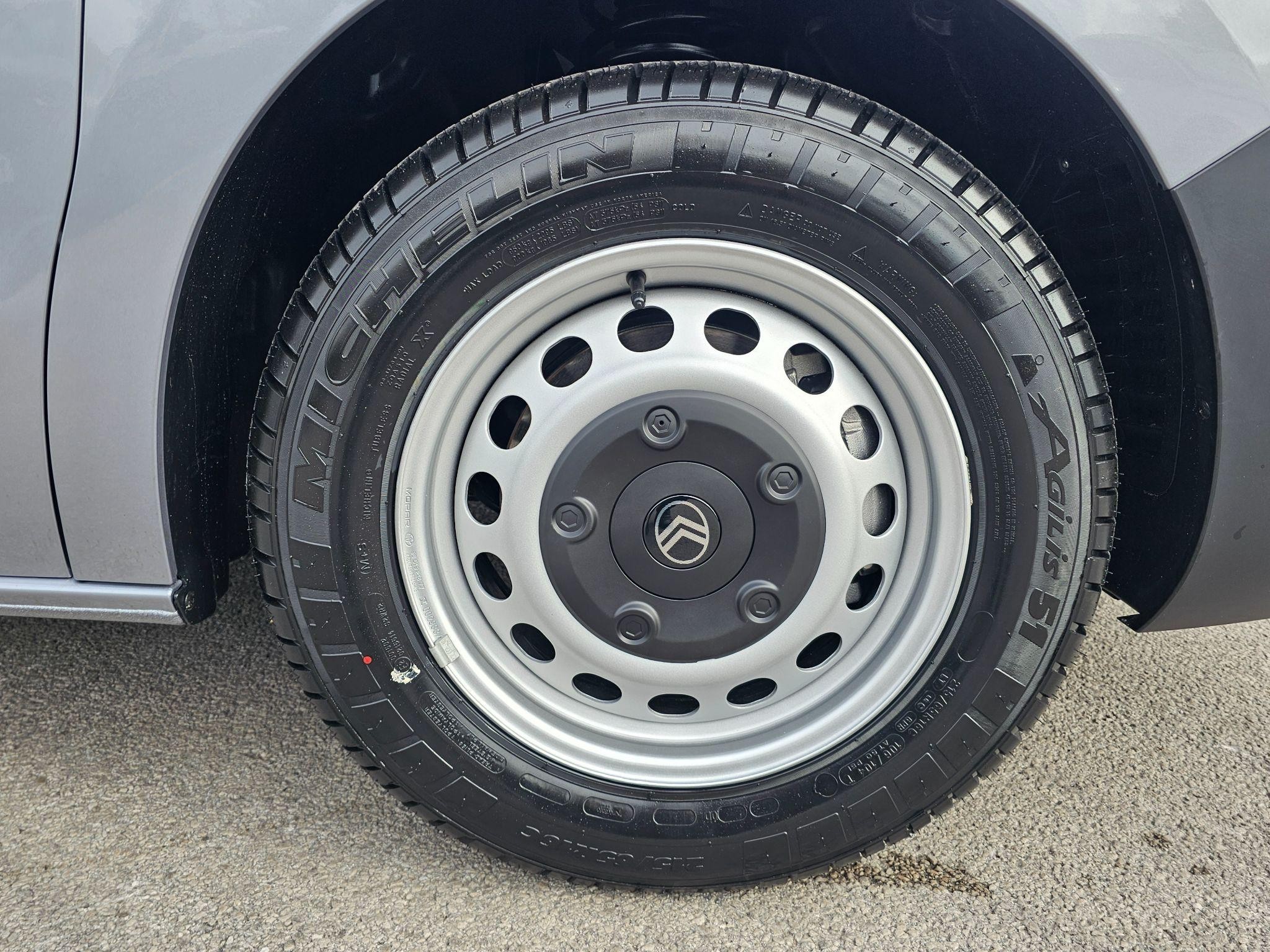 Citroen Dispatch Image 16