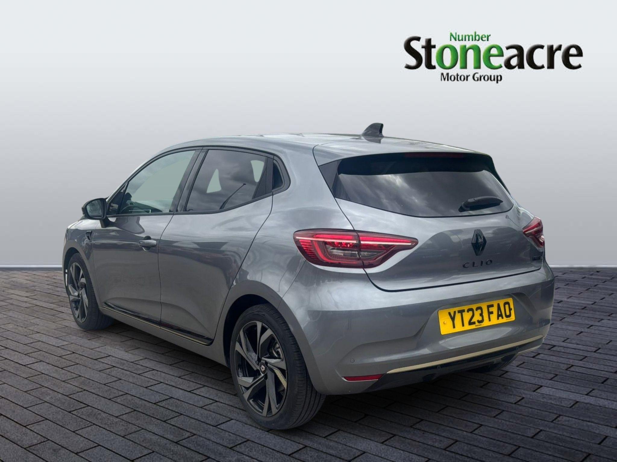 Renault Clio Image 4