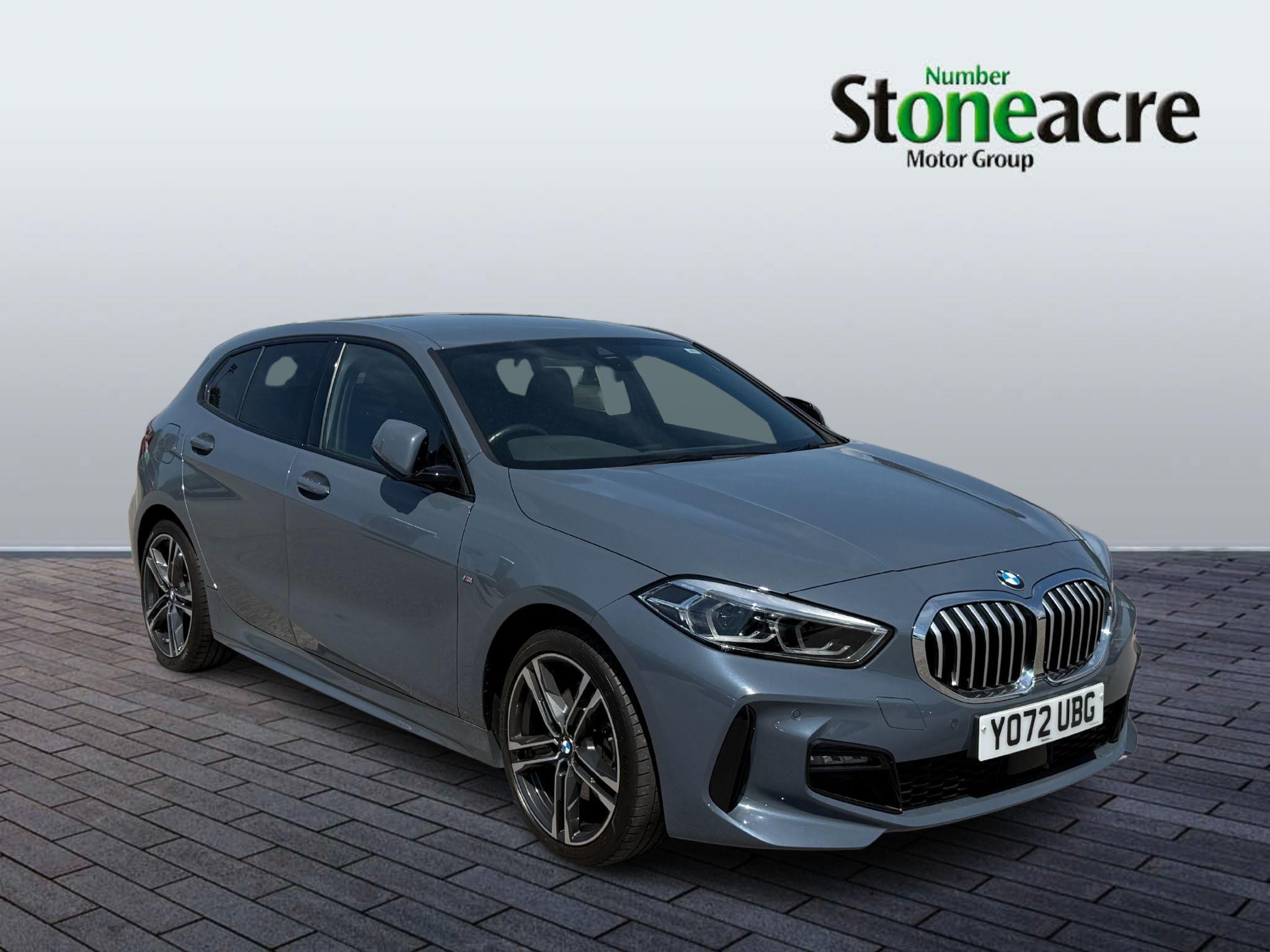 BMW 1 Series Image 1