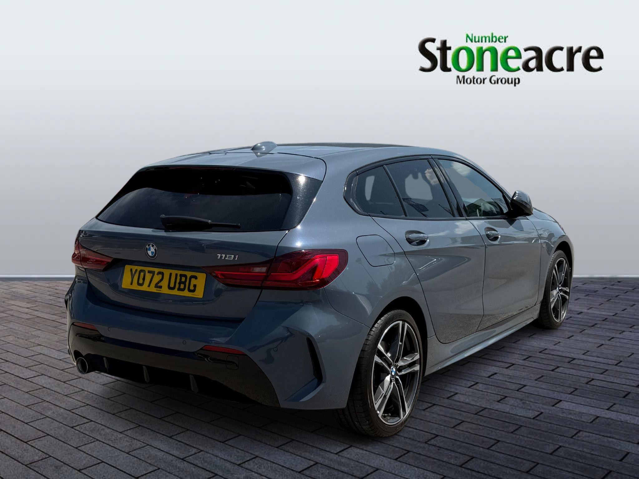 BMW 1 Series Image 8