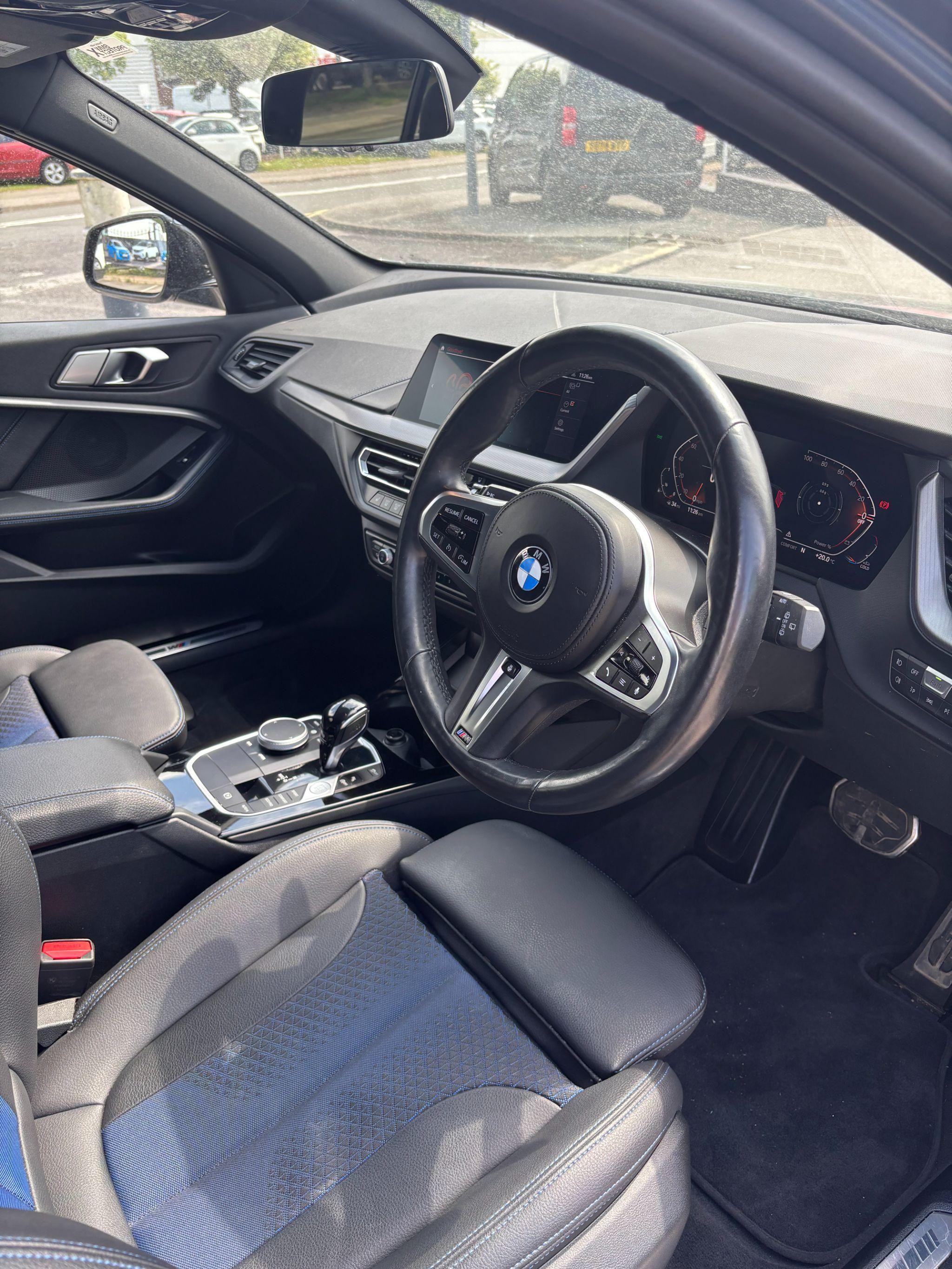 BMW 1 Series Image 10