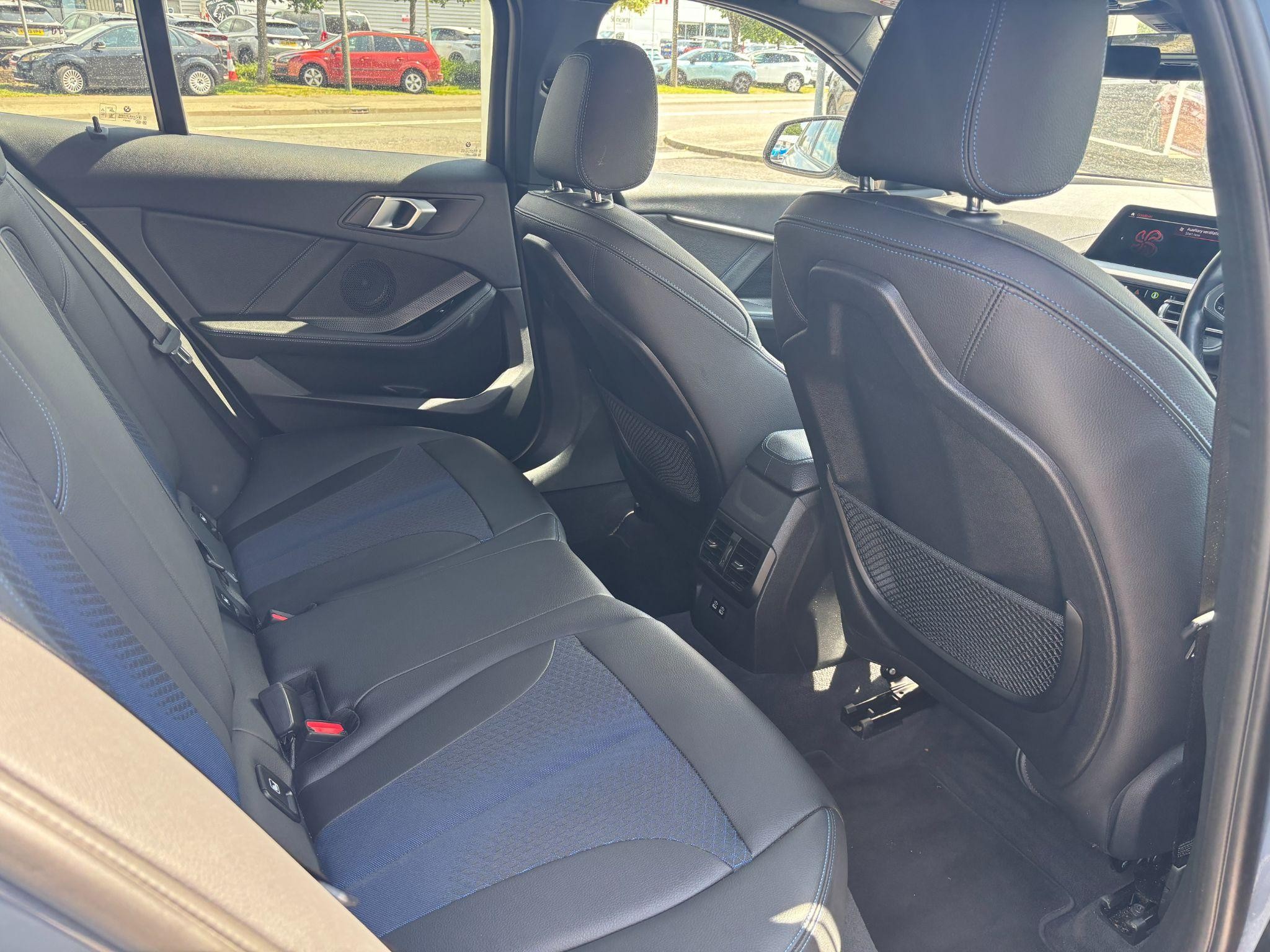 BMW 1 Series Image 11