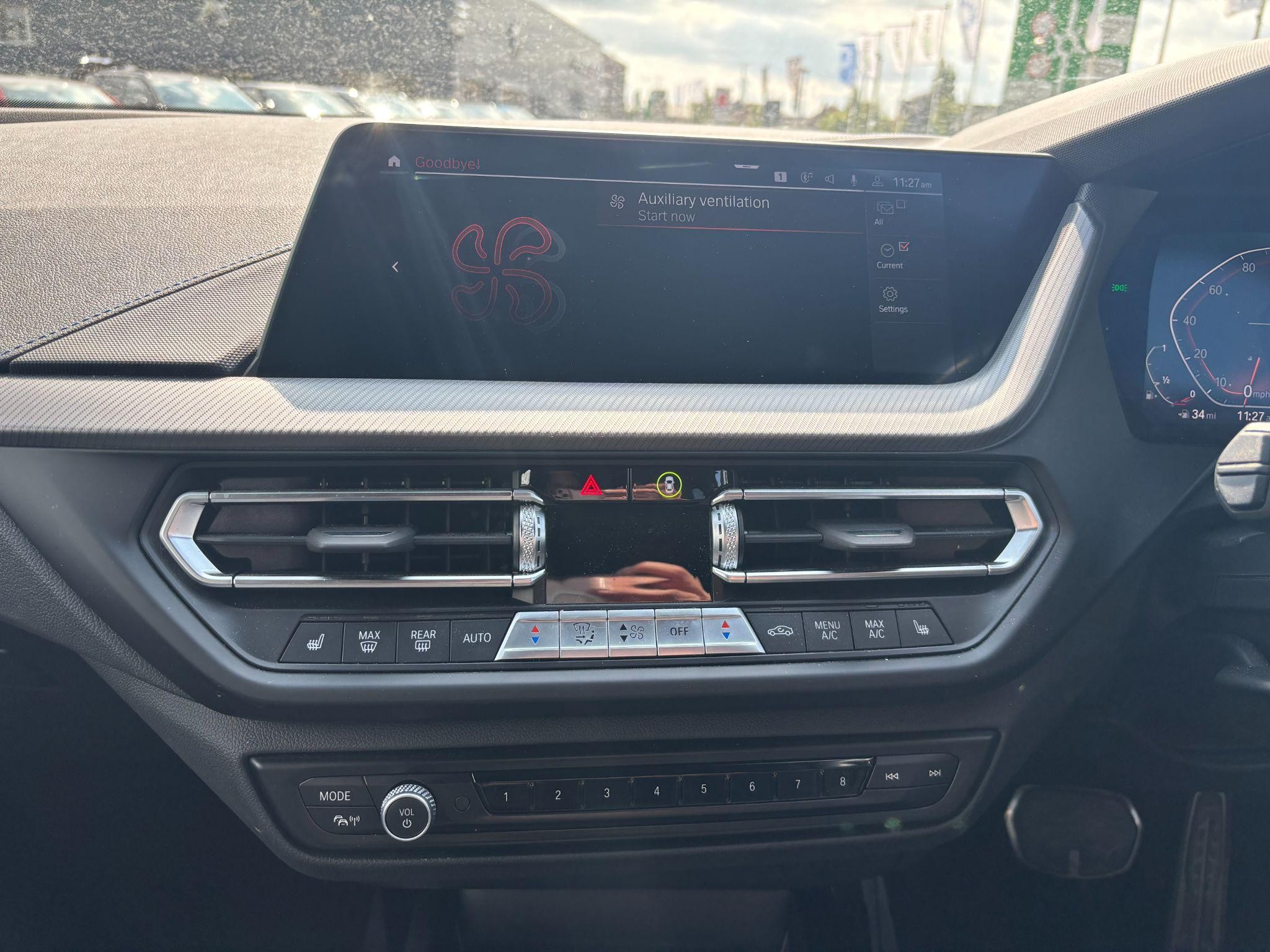 BMW 1 Series Image 16