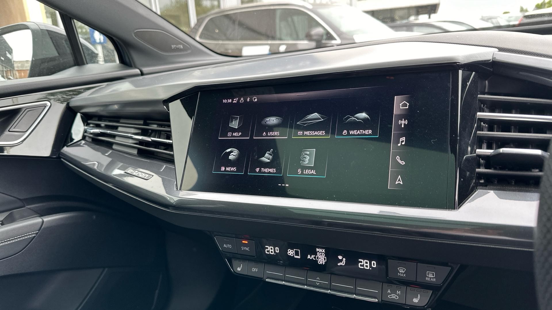 Audi Q4 e-tron Image 12