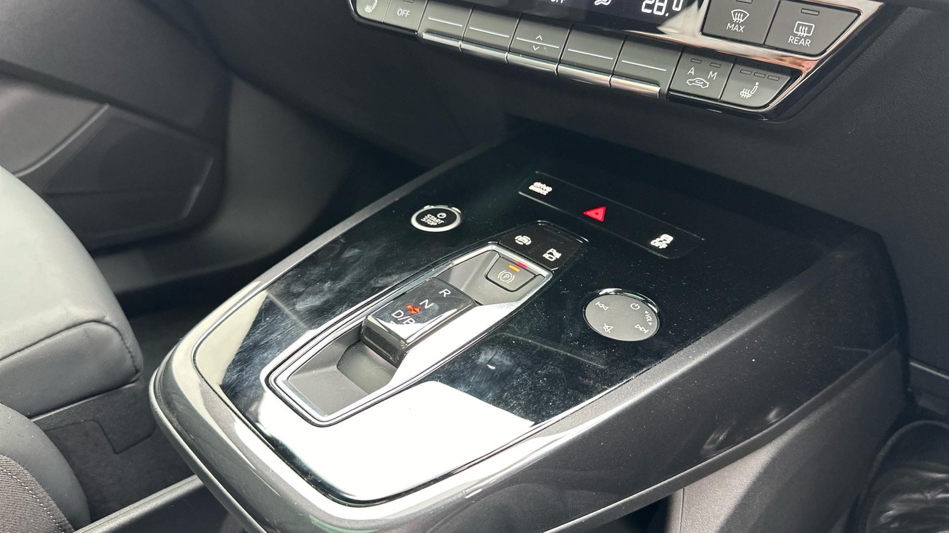 Audi Q4 e-tron Image 26