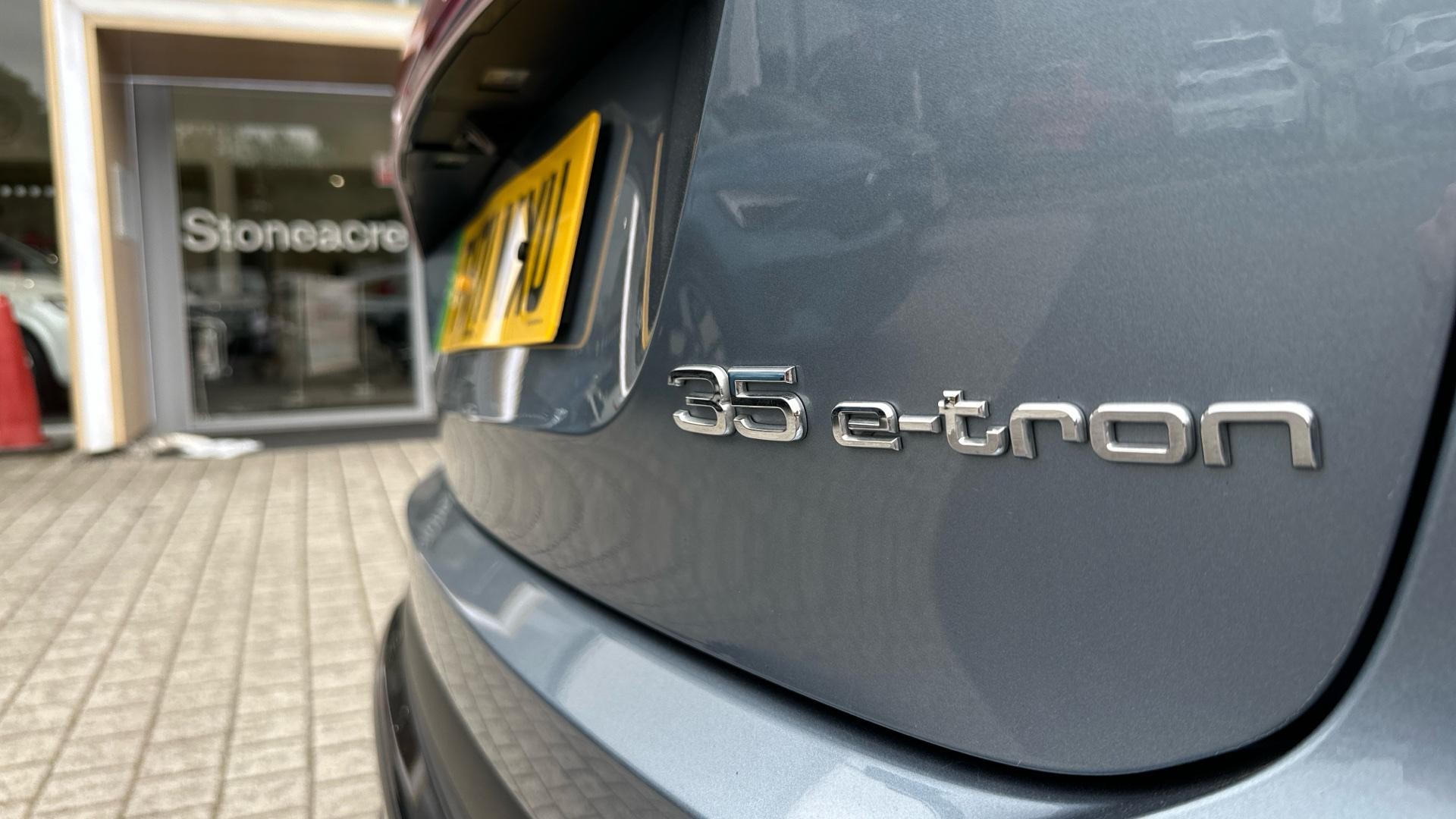 Audi Q4 e-tron Image 38