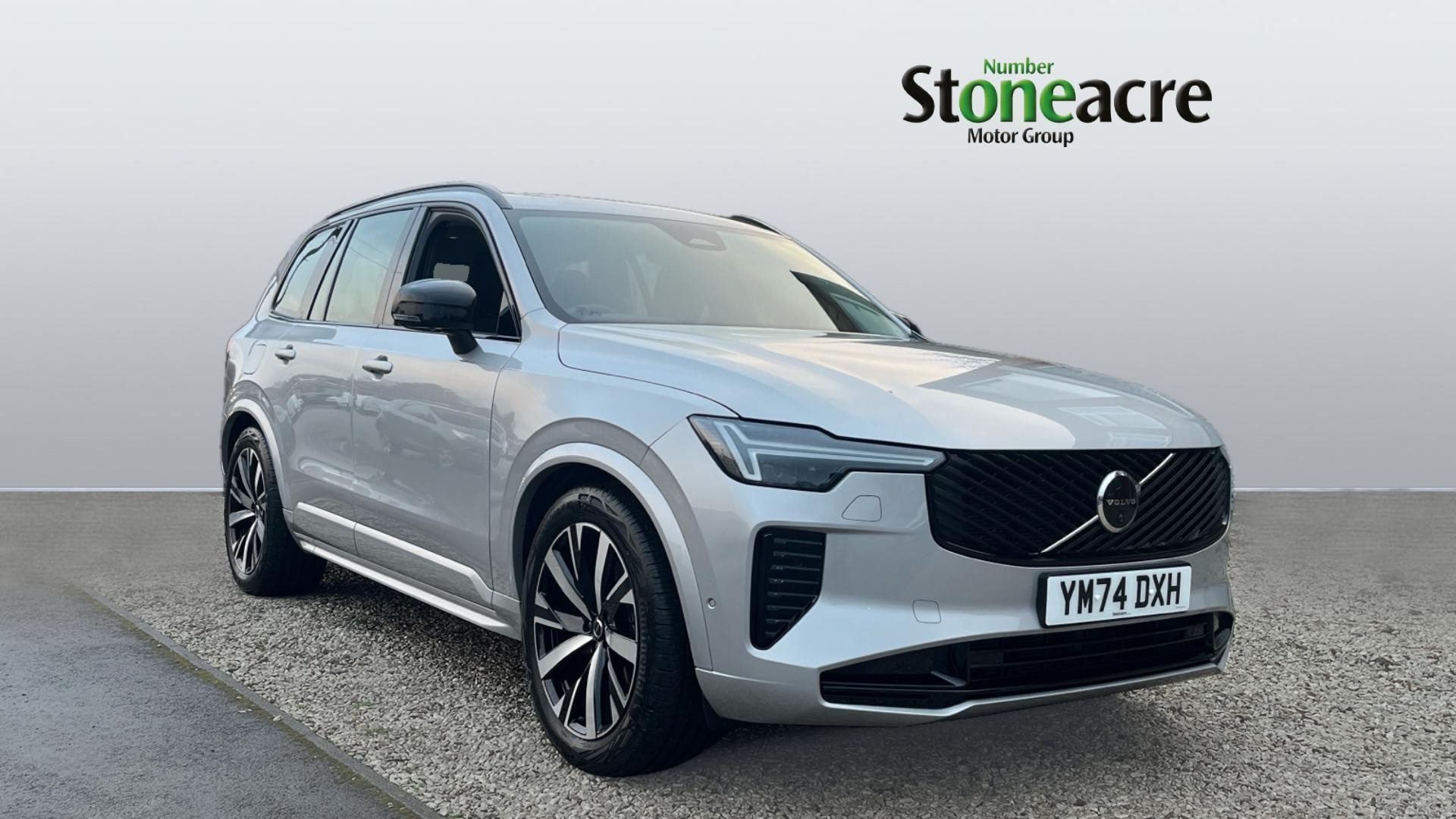 Volvo XC90 Image 1